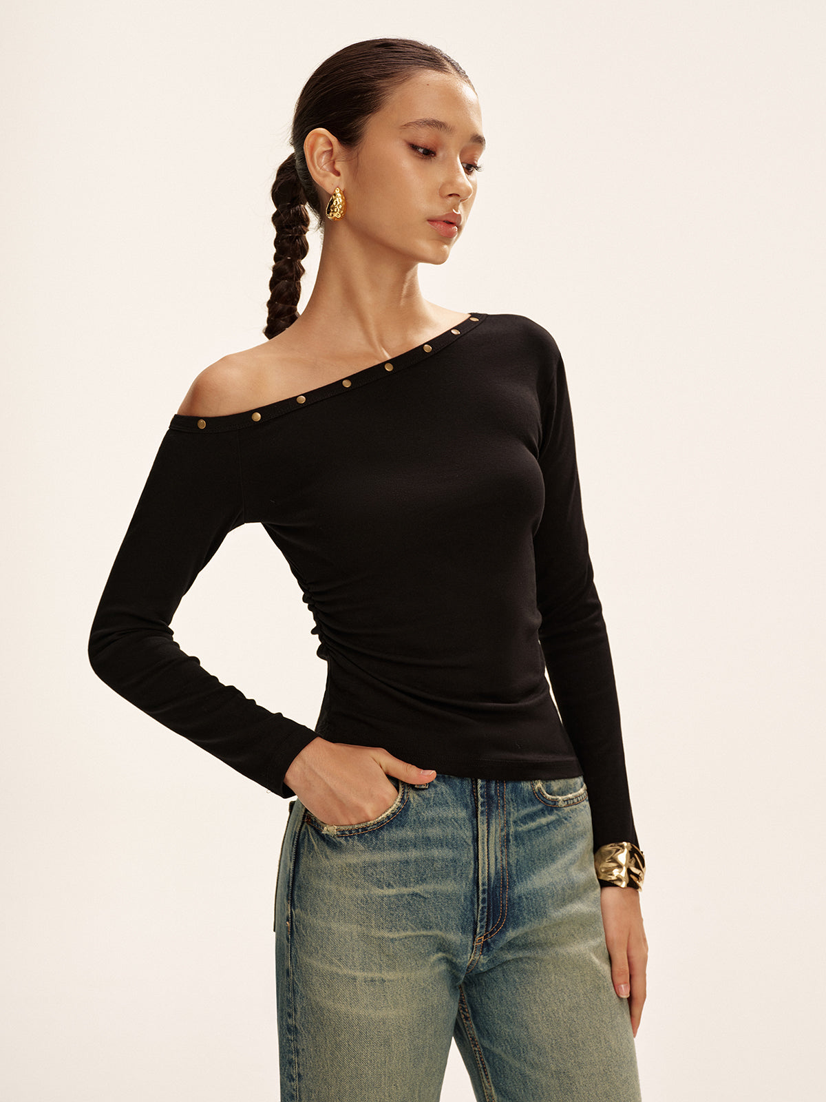Studded Off Shoulder Long Sleeve T-Shirt-Massicos