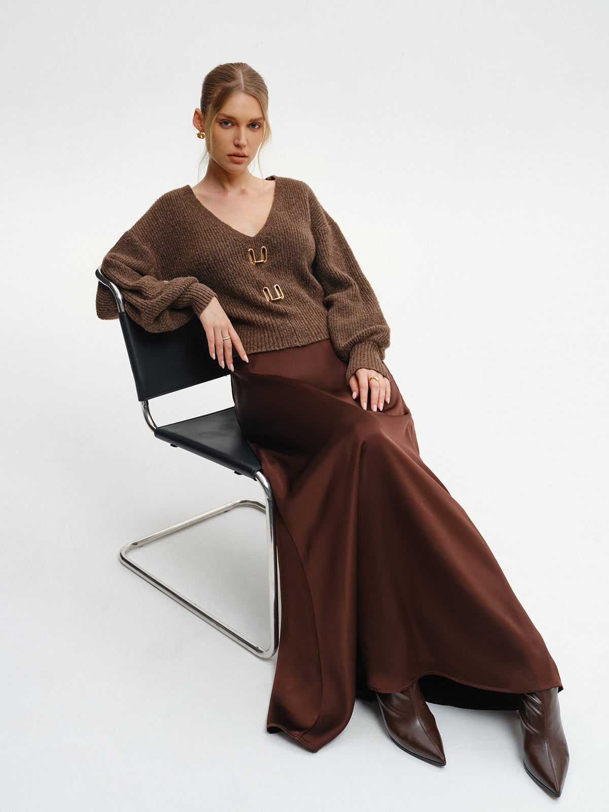 Wool-Blend V-Neck Sweater-Massicos