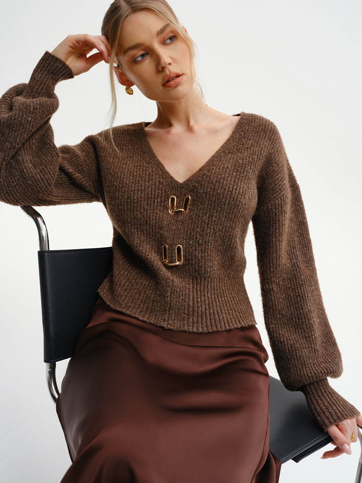 Wool-Blend V-Neck Sweater-Massicos