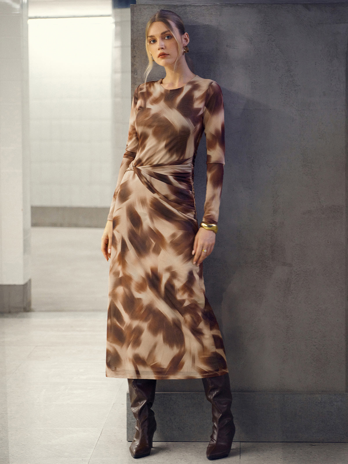 Abstract Print Twisted Mesh Midi Dress-Massicos