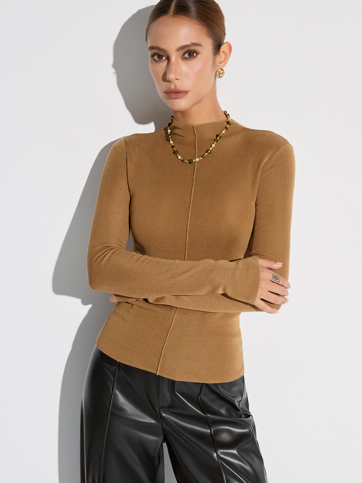 Wool Blend Mock Neck Fitted Long Sleeve Knit Top-Massicos