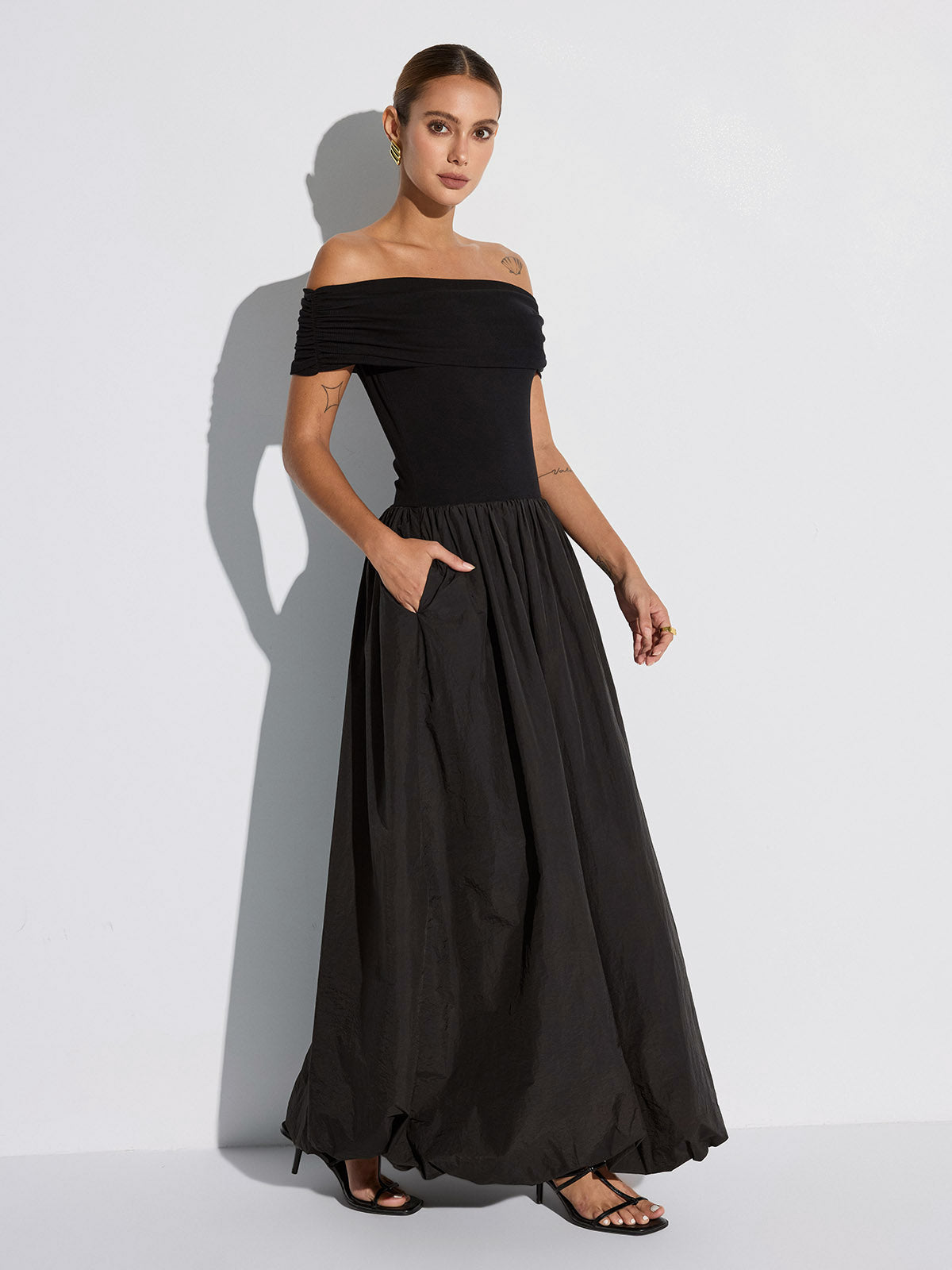 Off-Shoulder Pocket Maxi Dress-Massicos
