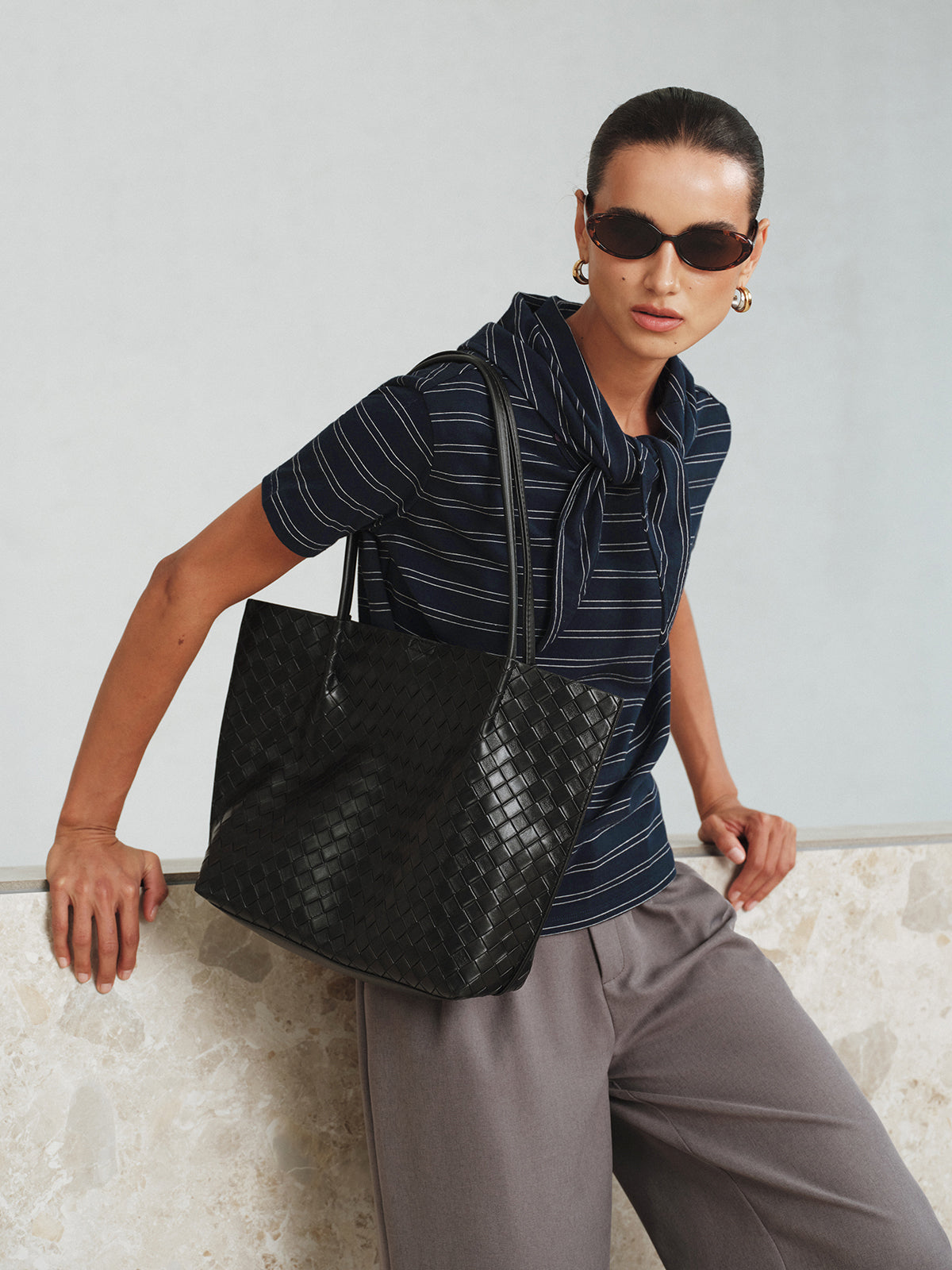 Striped Detachable Scarf Collar T-Shirt-Massicos