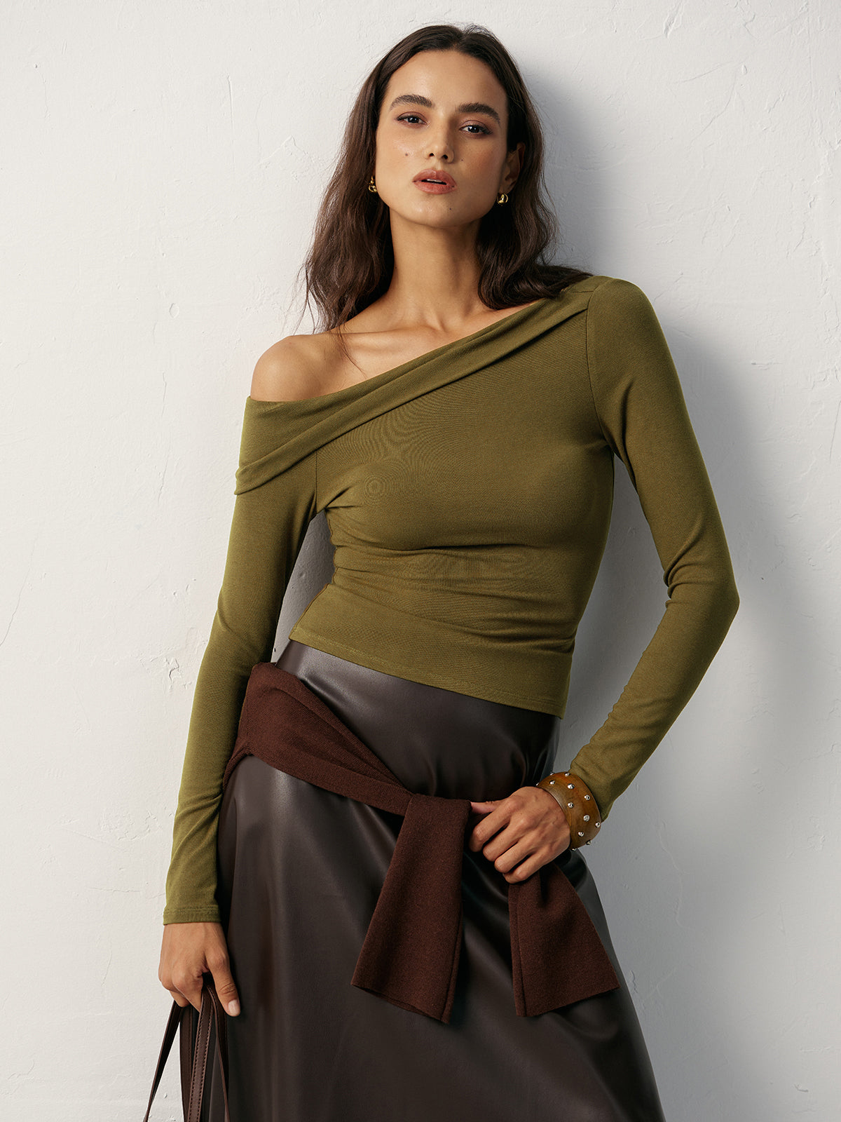 One-Shoulder Long Sleeve T-Shirt-Massicos
