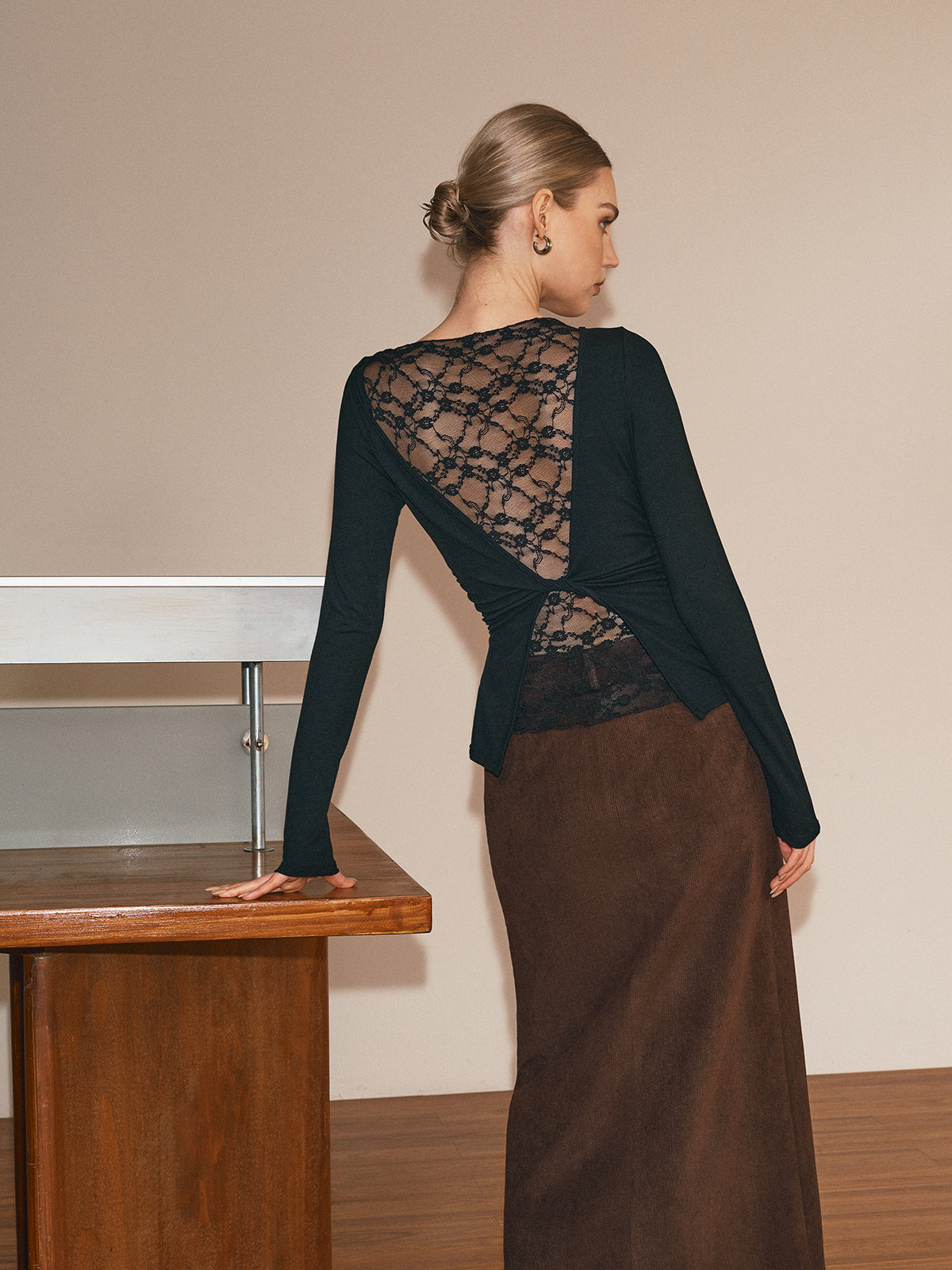 Sheer Lace Back Long Sleeve T-Shirt-Massicos