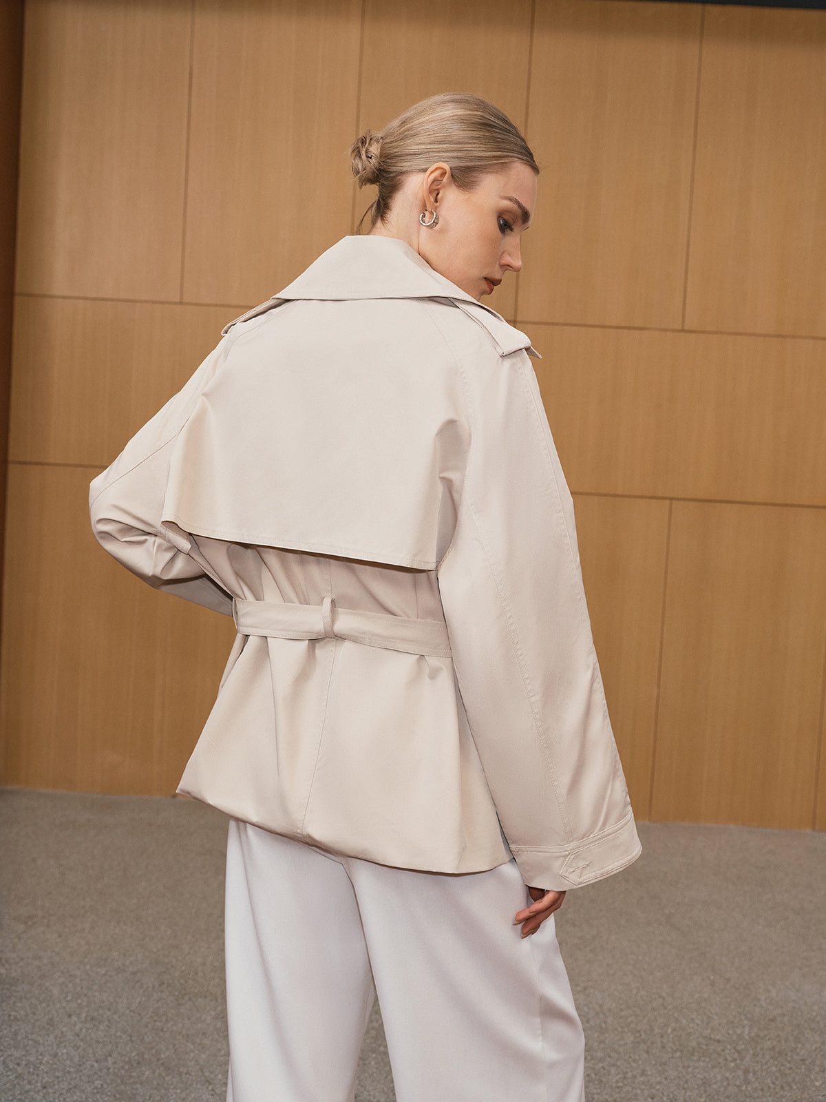 Wide Lapel Belted Trench Coat-Massicos
