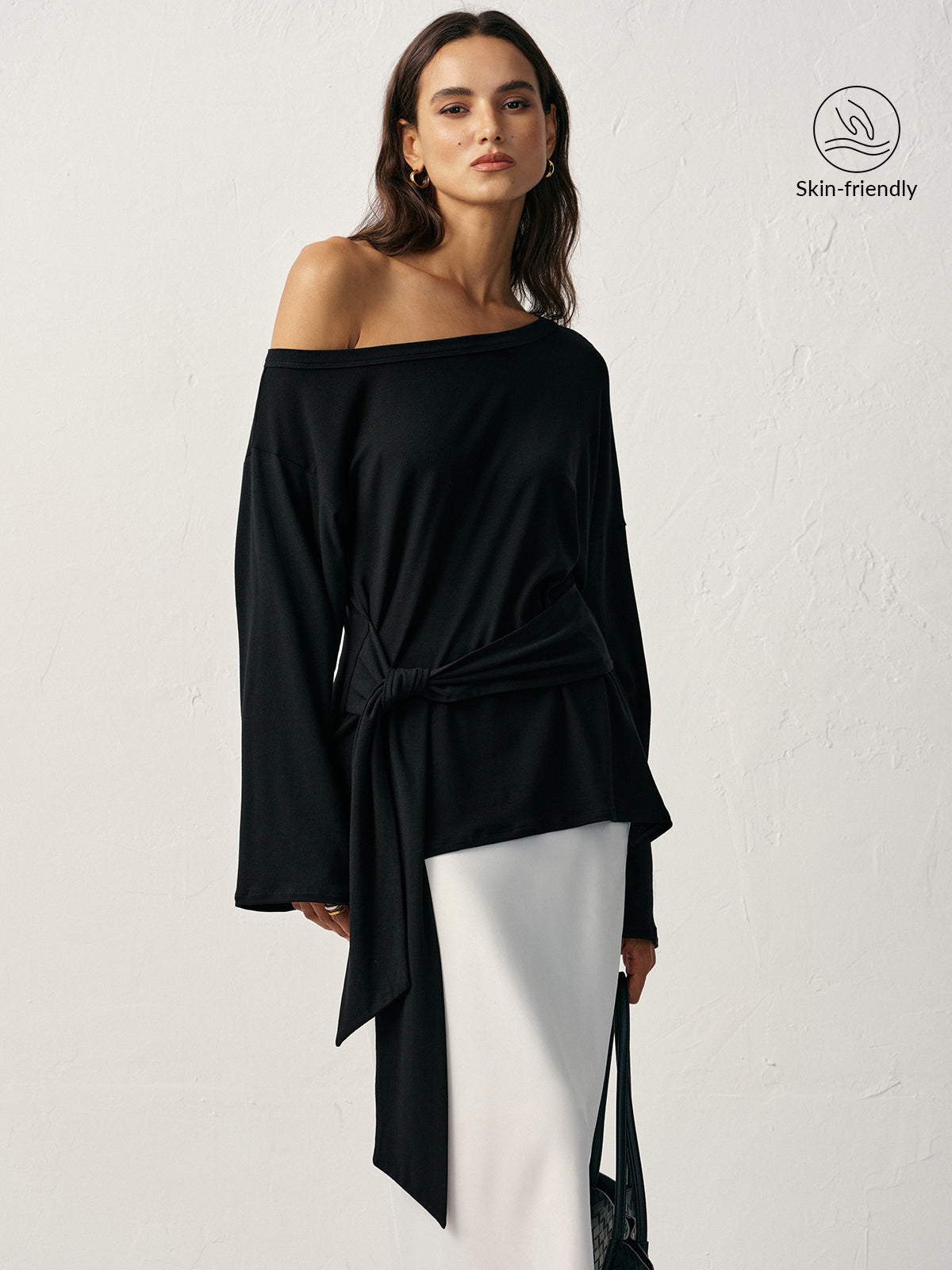 Off-Shoulder Long Sleeve T-Shirt-Massicos