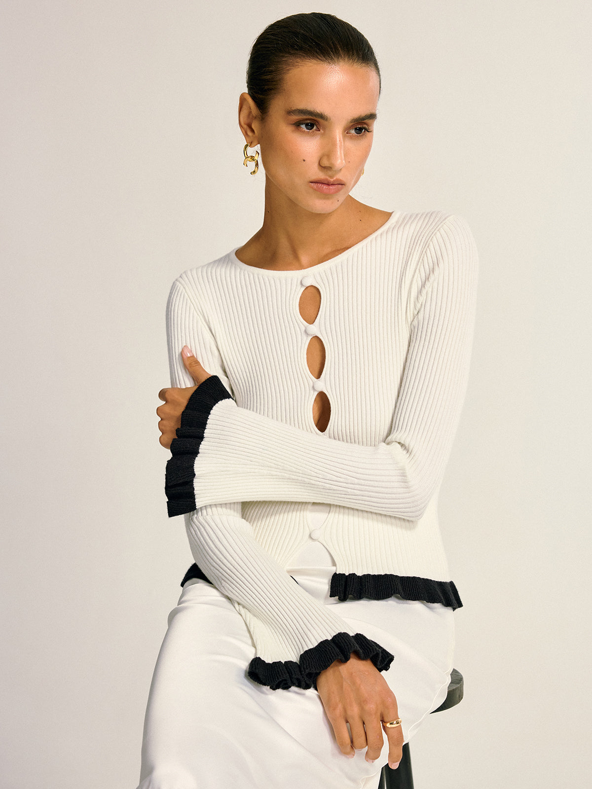 Contrast Ruffle Trim Cut-Out Knit Top-Massicos