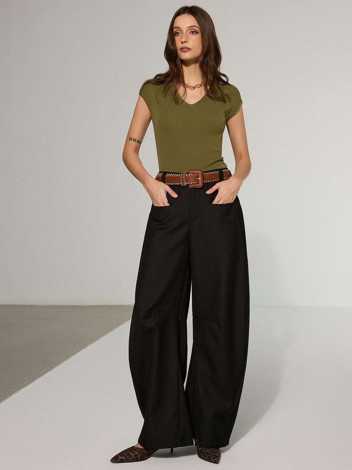 V-Neck Cap-Sleeve Knit Top-Massicos