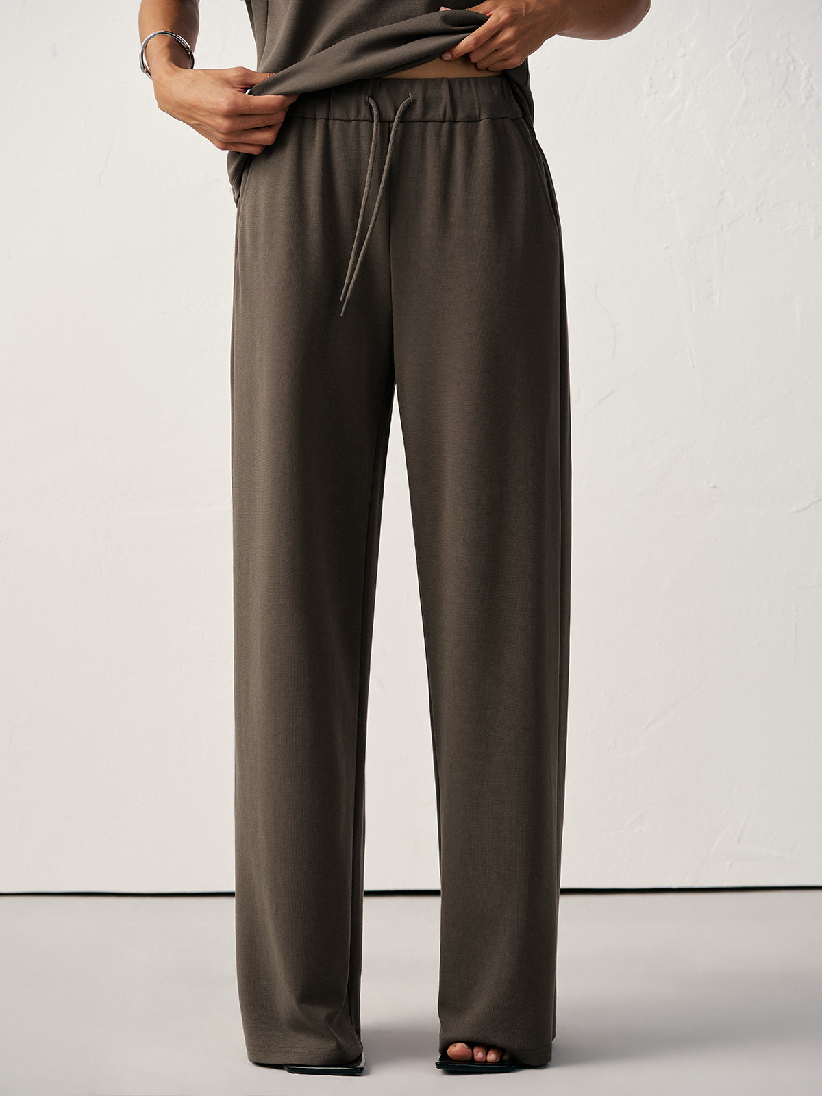 Mid-Waist Drawstring Sweatpants-Massicos