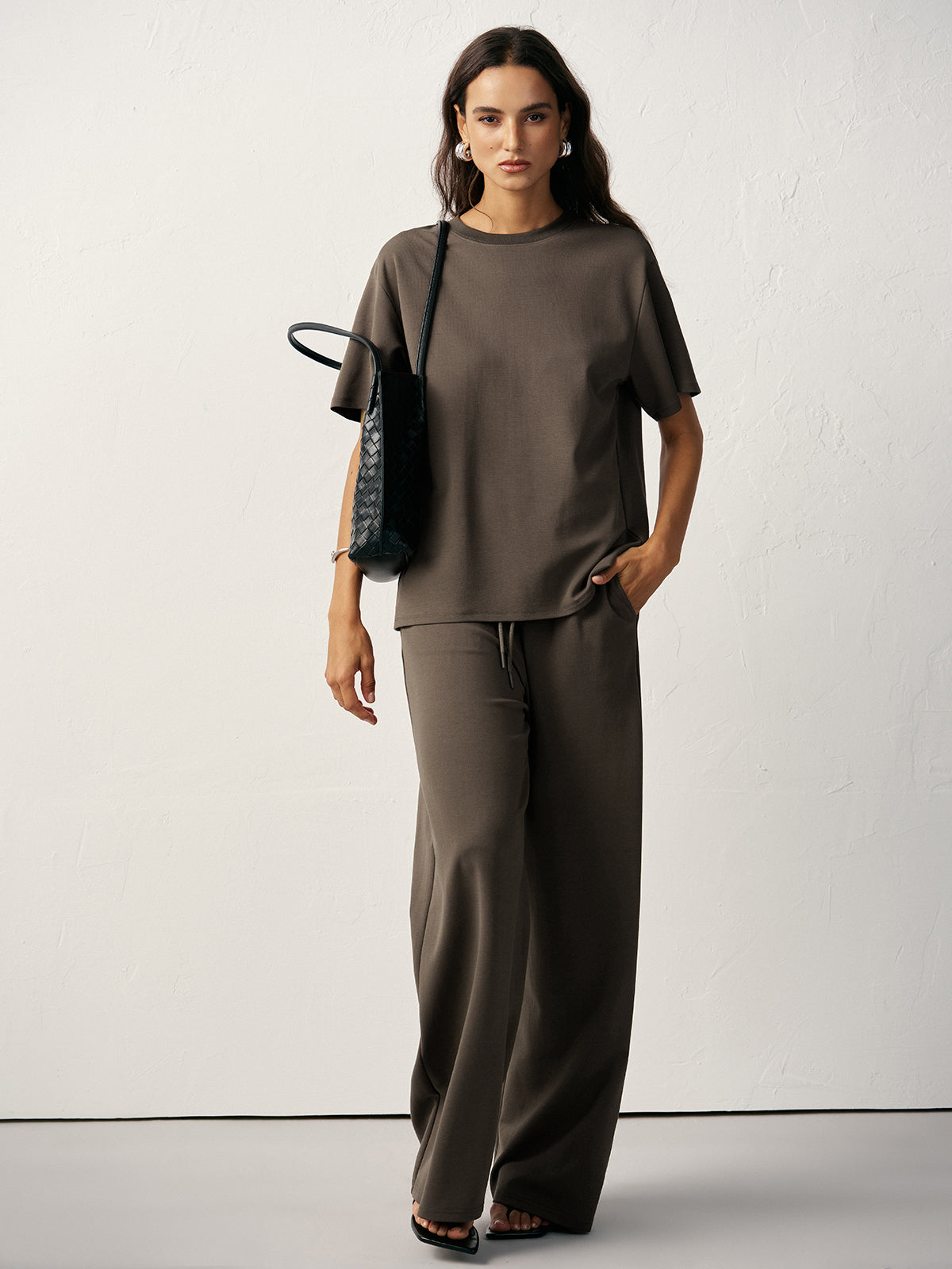 Short Sleeve Crew Neck T-Shirt-Massicos