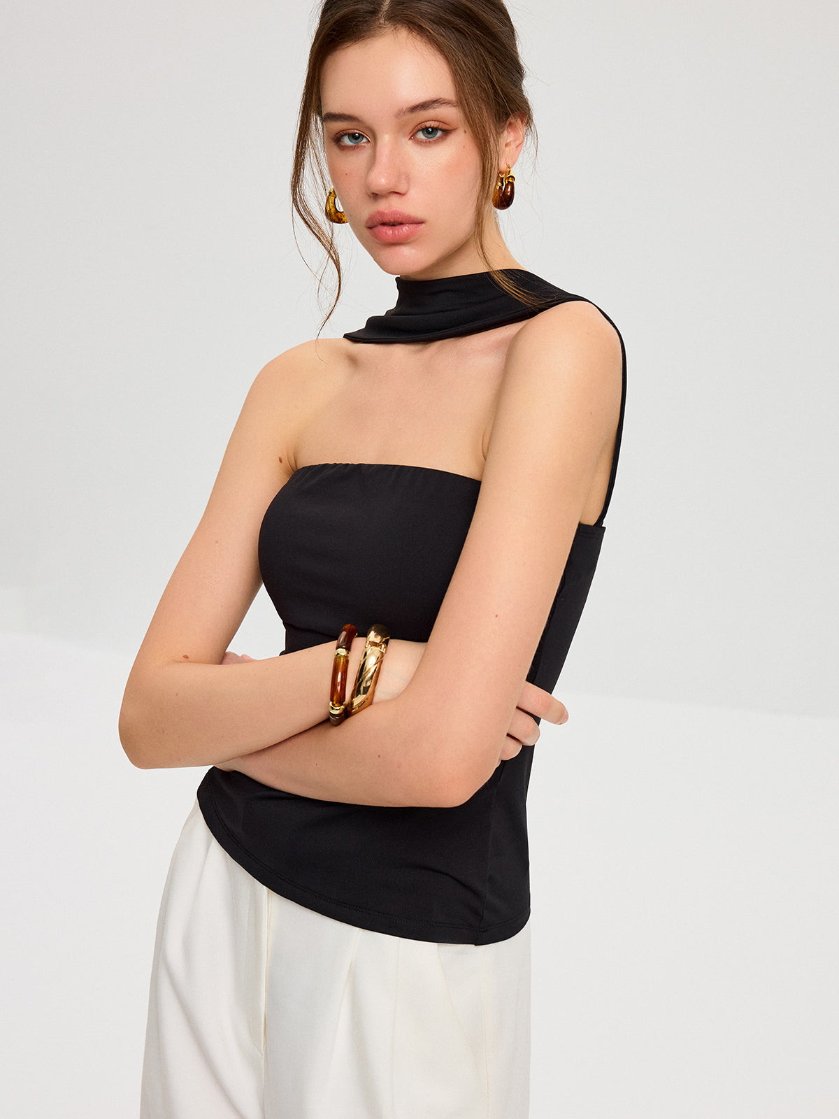 Bra-Free Halter Neck Backless Top-Massicos