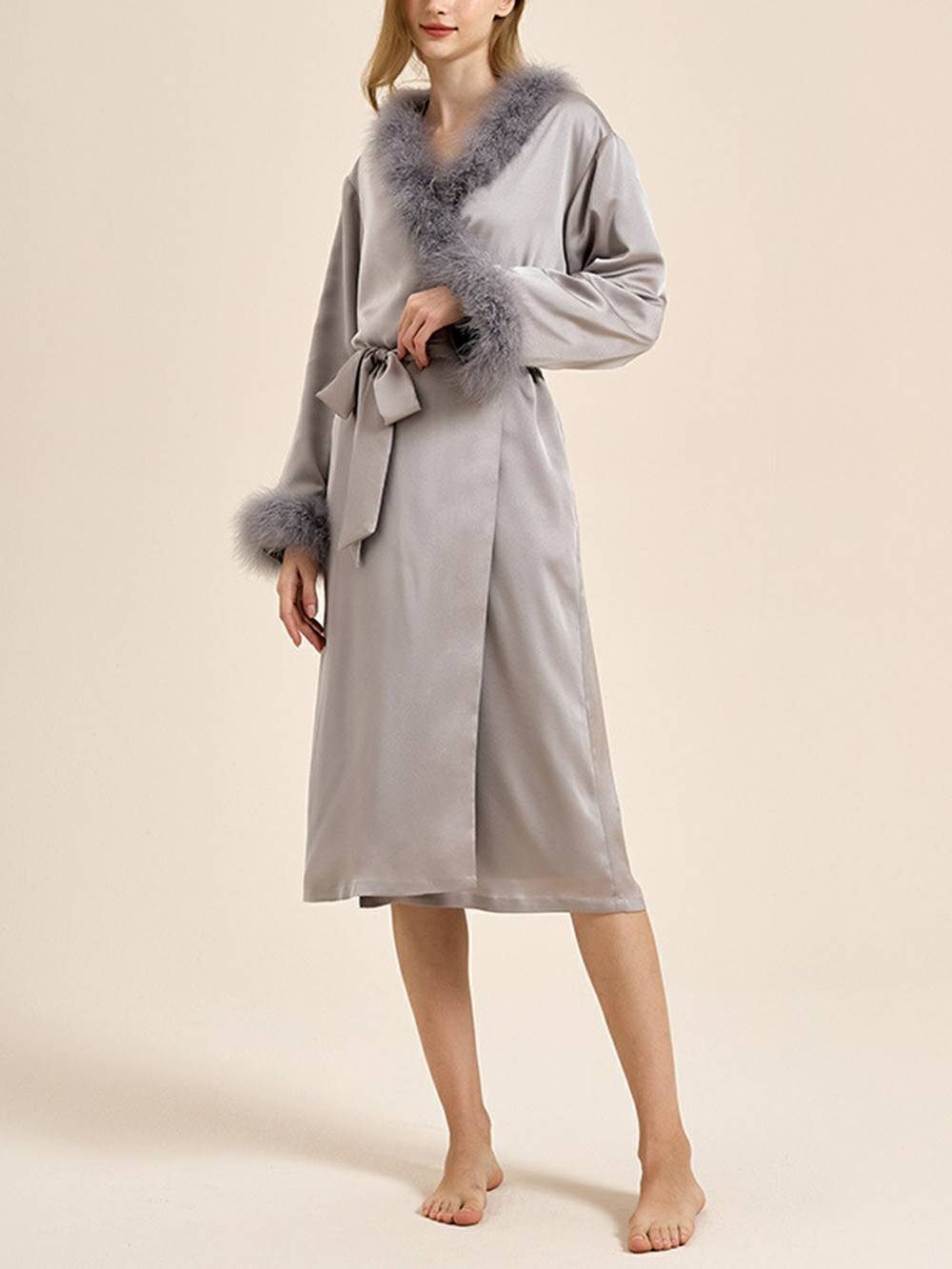 Bettie Page Lilac Feather Robe-Massicos