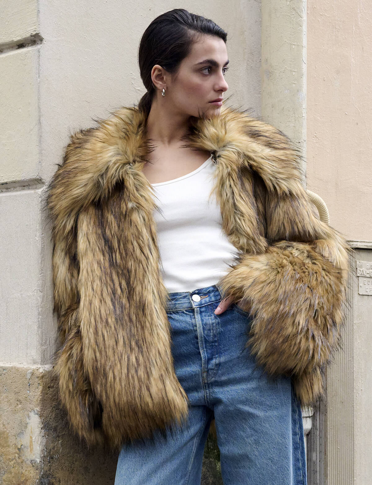 Trafni Luxury Fur Coat-Massicos
