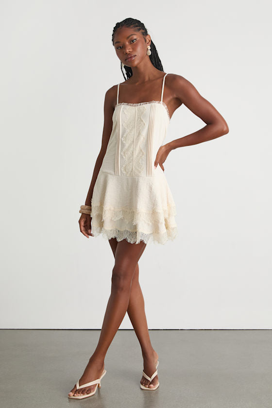 Romantic Lace Dress-Massicos