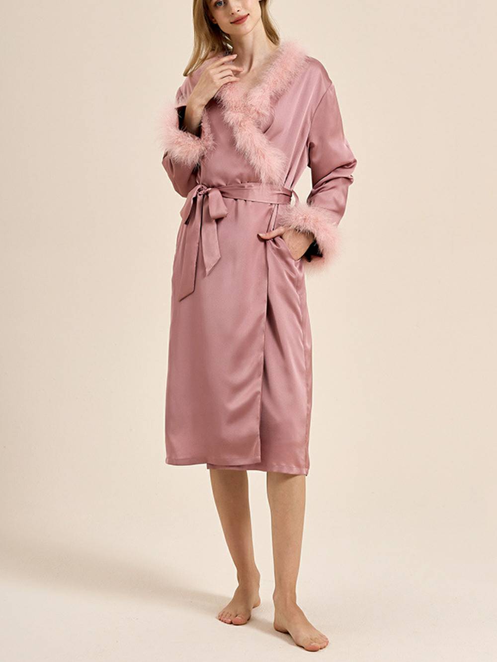 Bettie Page Lilac Feather Robe-Massicos