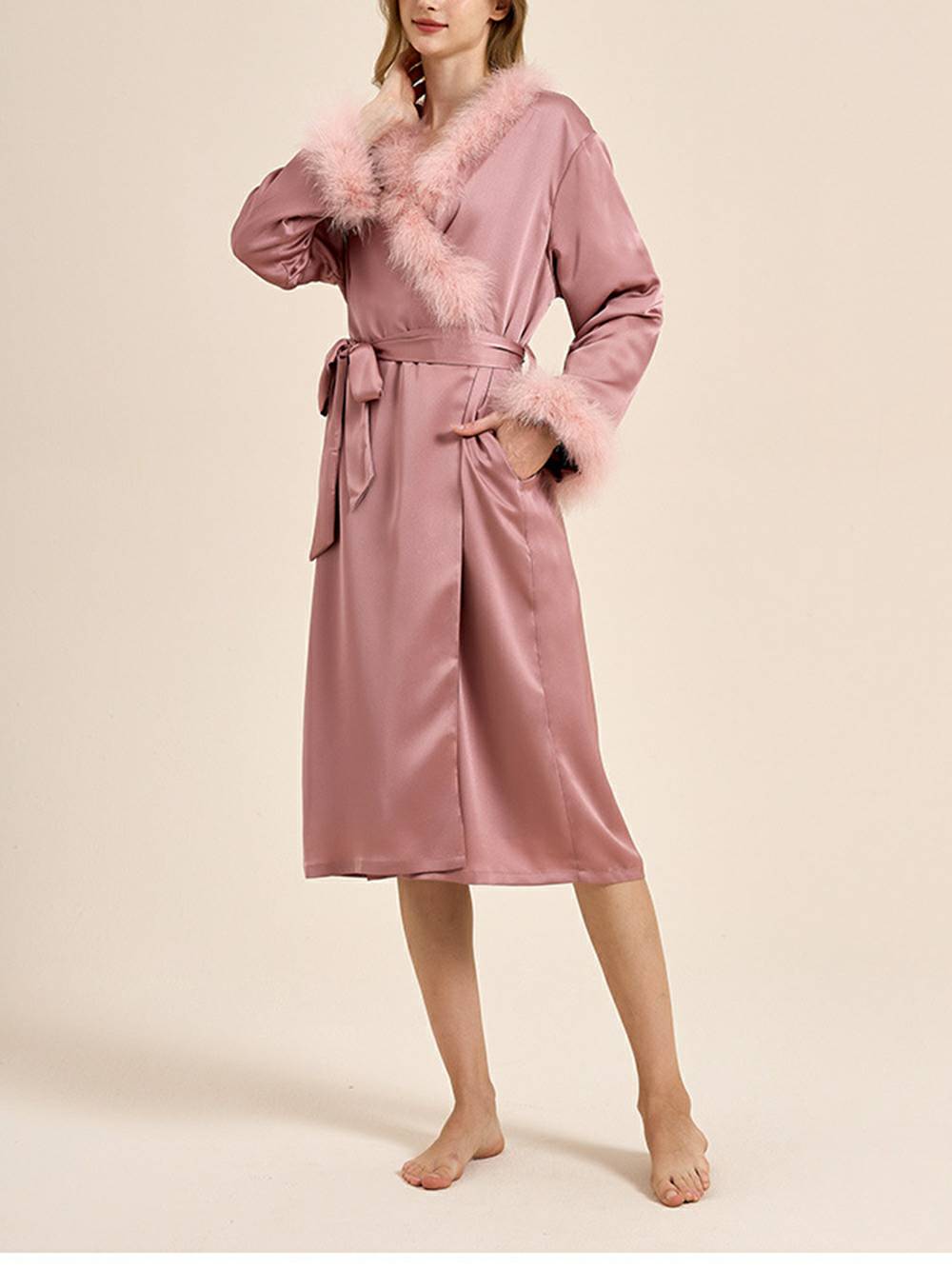 Bettie Page Lilac Feather Robe-Massicos