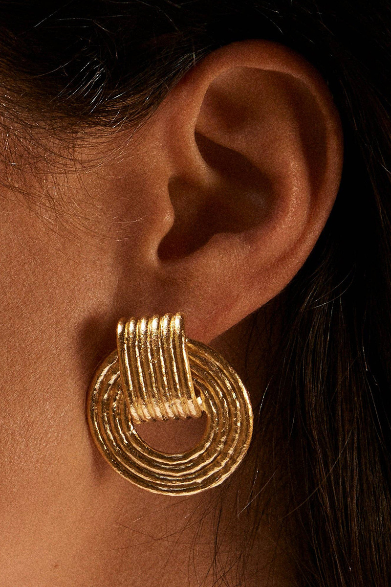 Elvire Round Earrings-ROVOLE