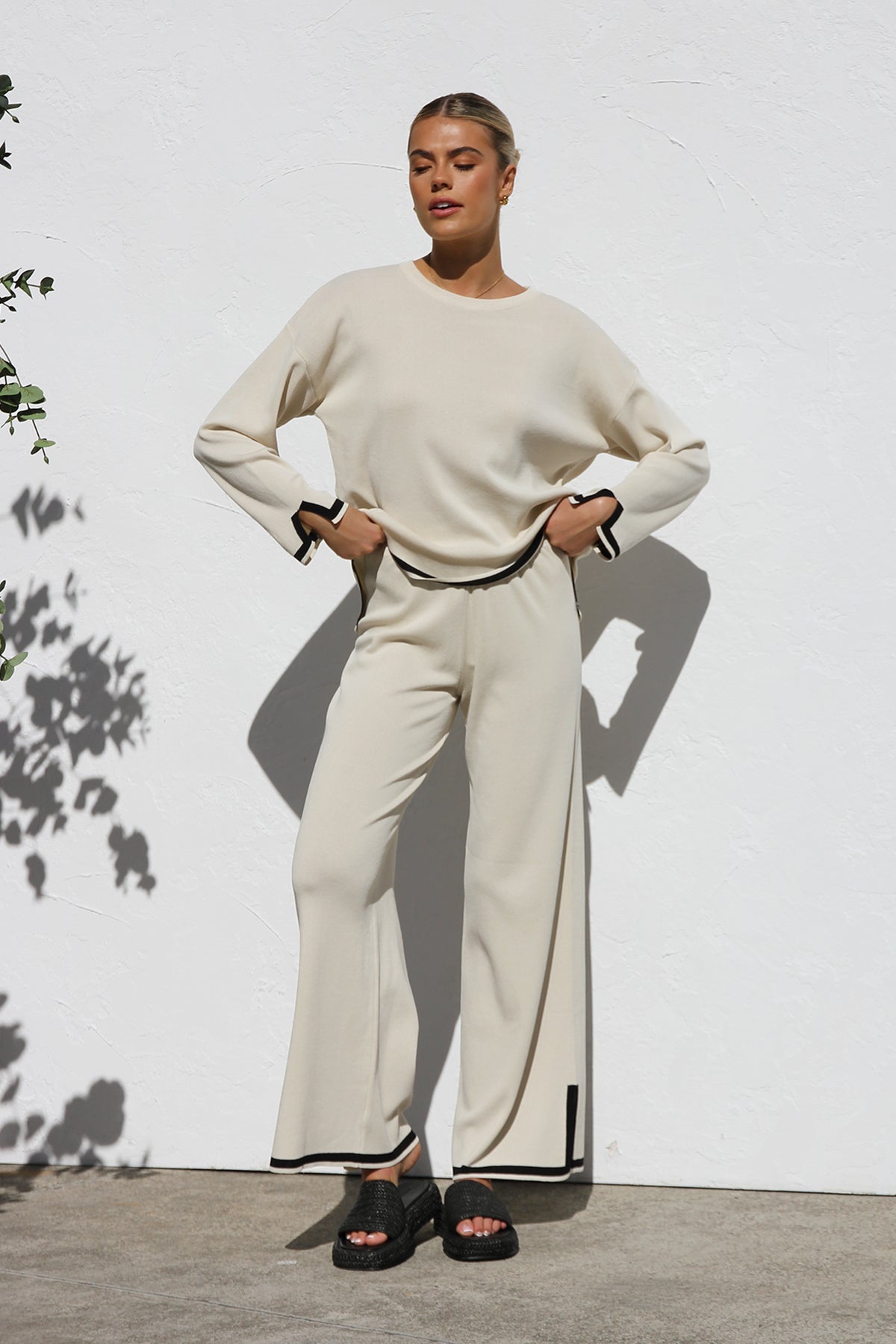 Yvonne Knit Set CREAM-ROVOLE