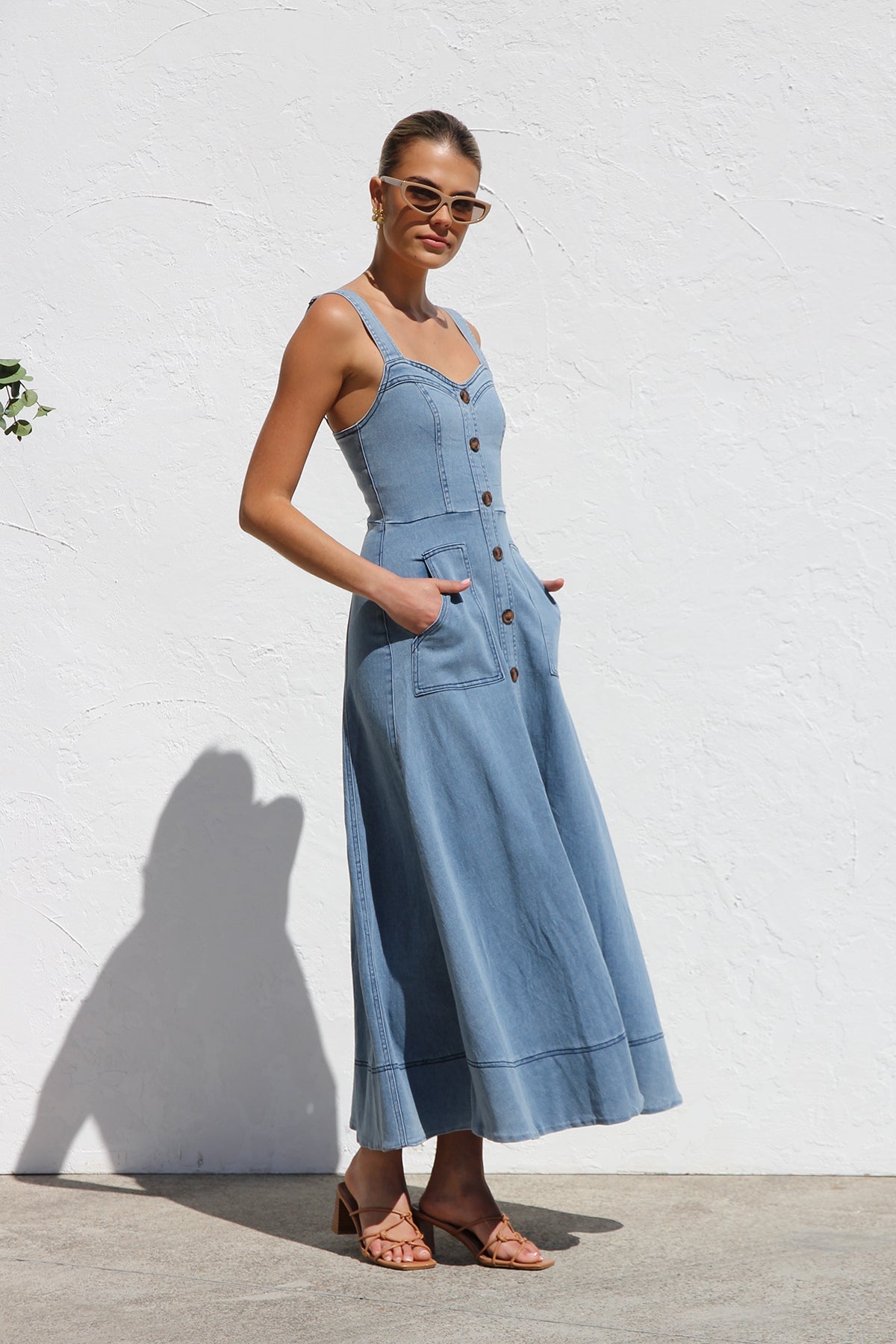 Danielle Dress BLUE DENIM-ROVOLE