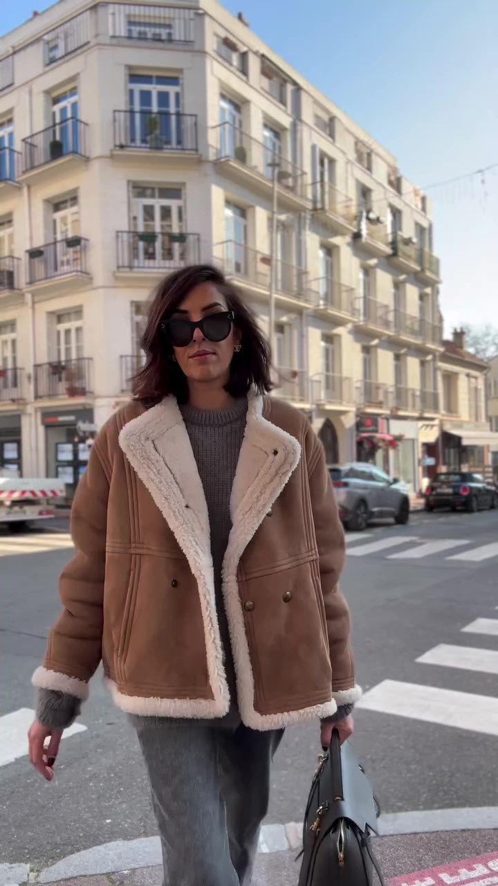 Designer shearling fur cropped jacket-Massicos