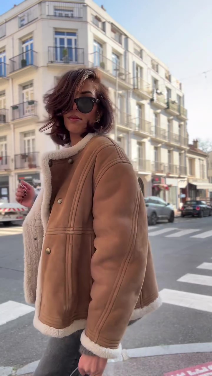 Designer shearling fur cropped jacket-Massicos