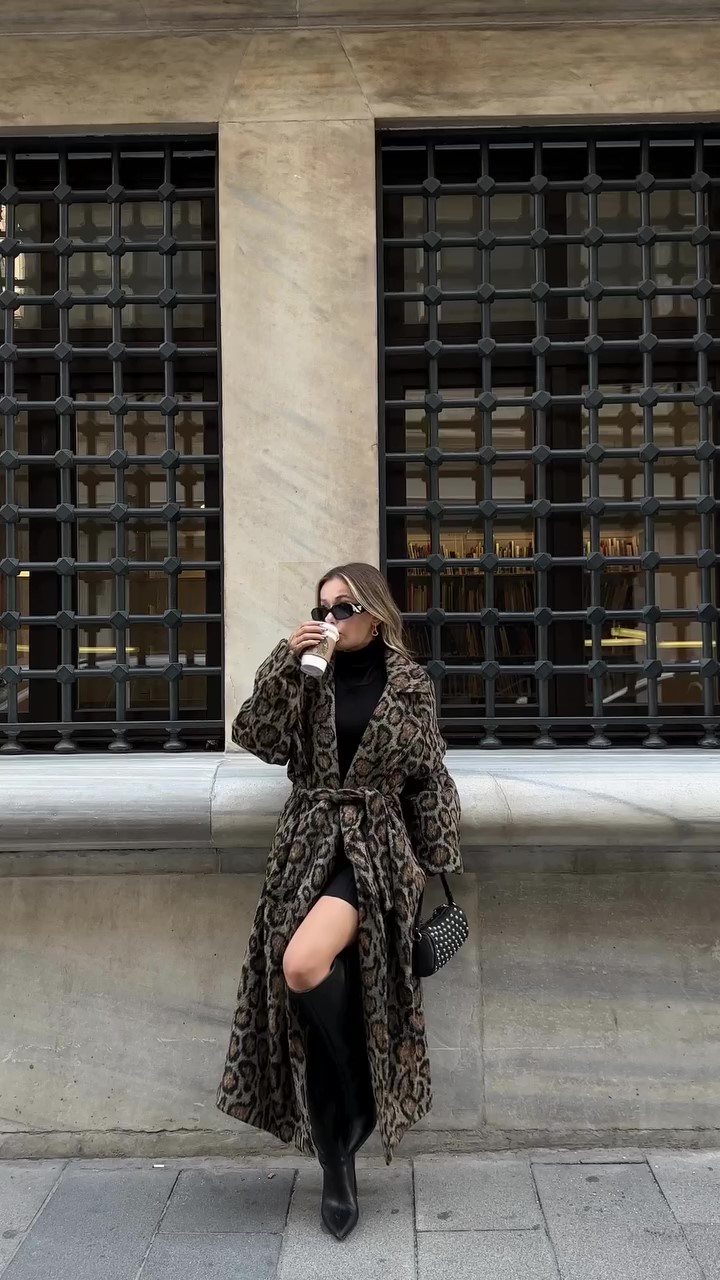 Trafni Designer leopard print coat-Massicos