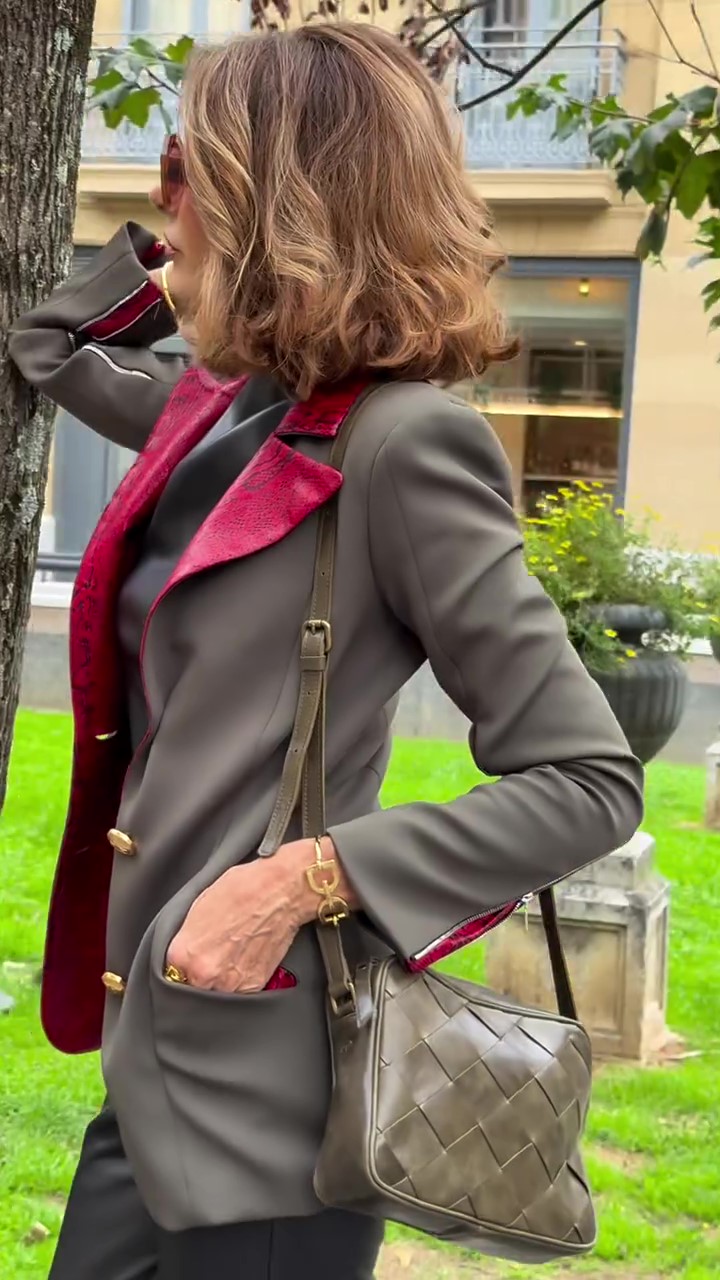 Trafni casual embroidered jacket-Massicos