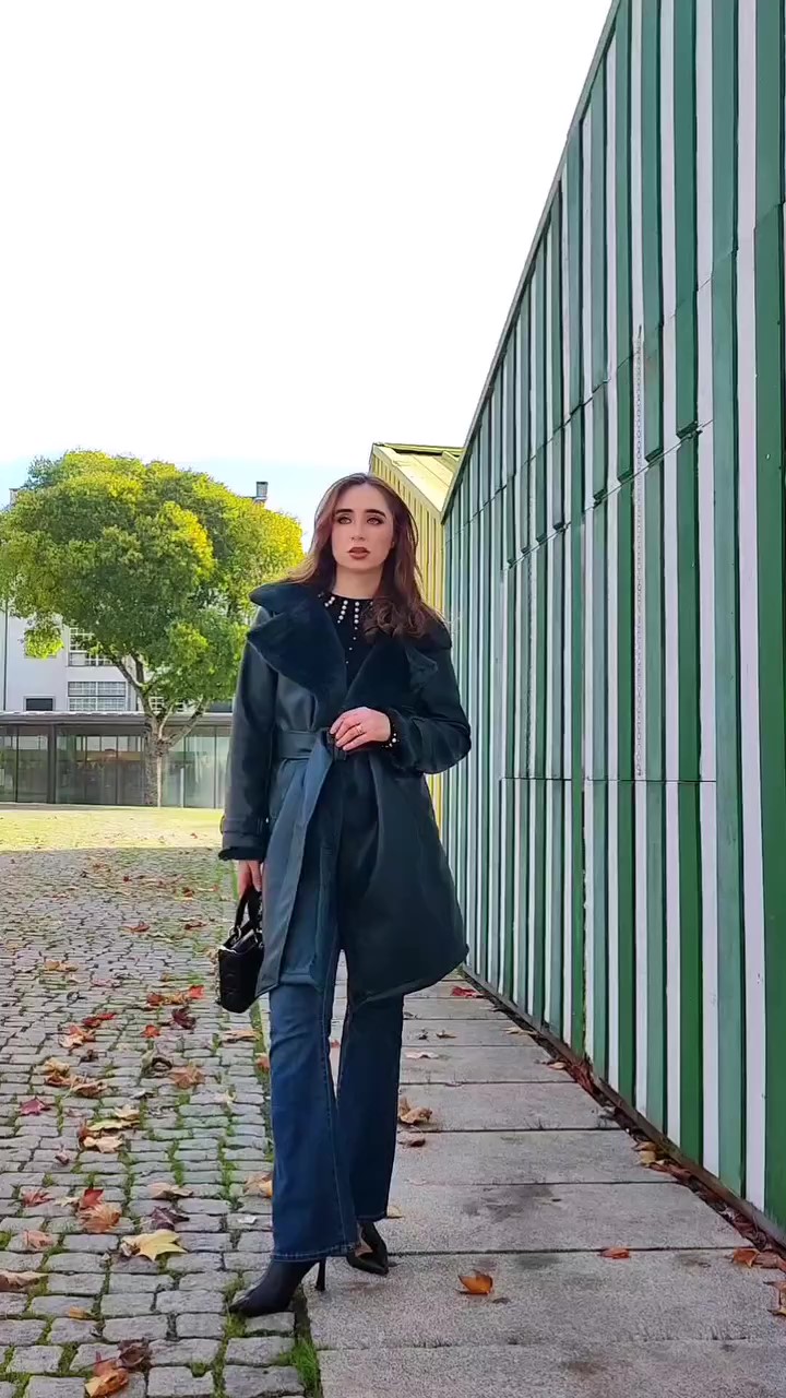 Faux fur coat Leather jacket-Massicos