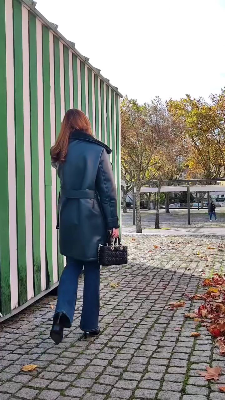 Faux fur coat Leather jacket-Massicos