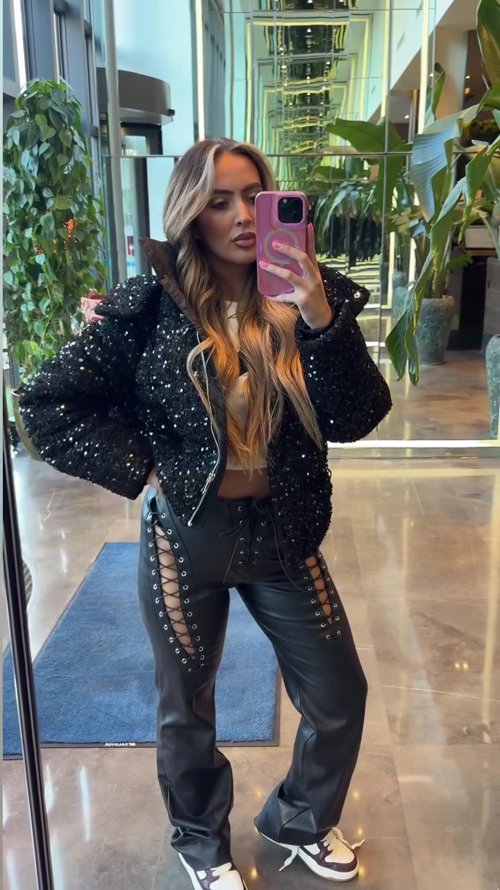 Sequin embroidered jacket-Massicos