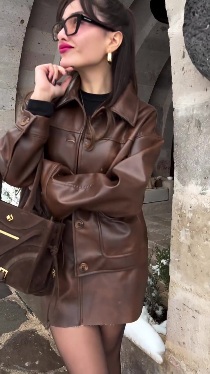 Washed two-tone leather skirt and leather jacket suit