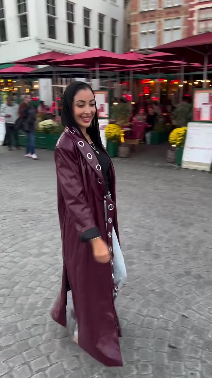 Burgundy windproof mid-length leather jacket