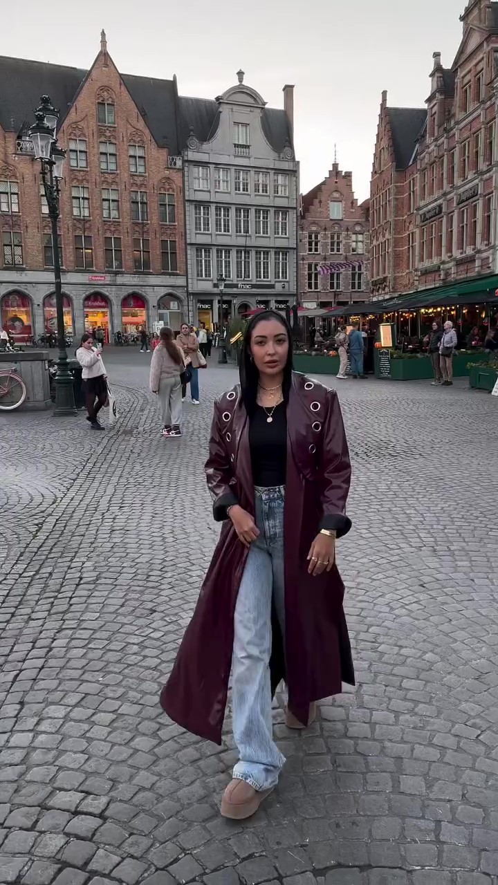Burgundy windproof mid-length leather jacket