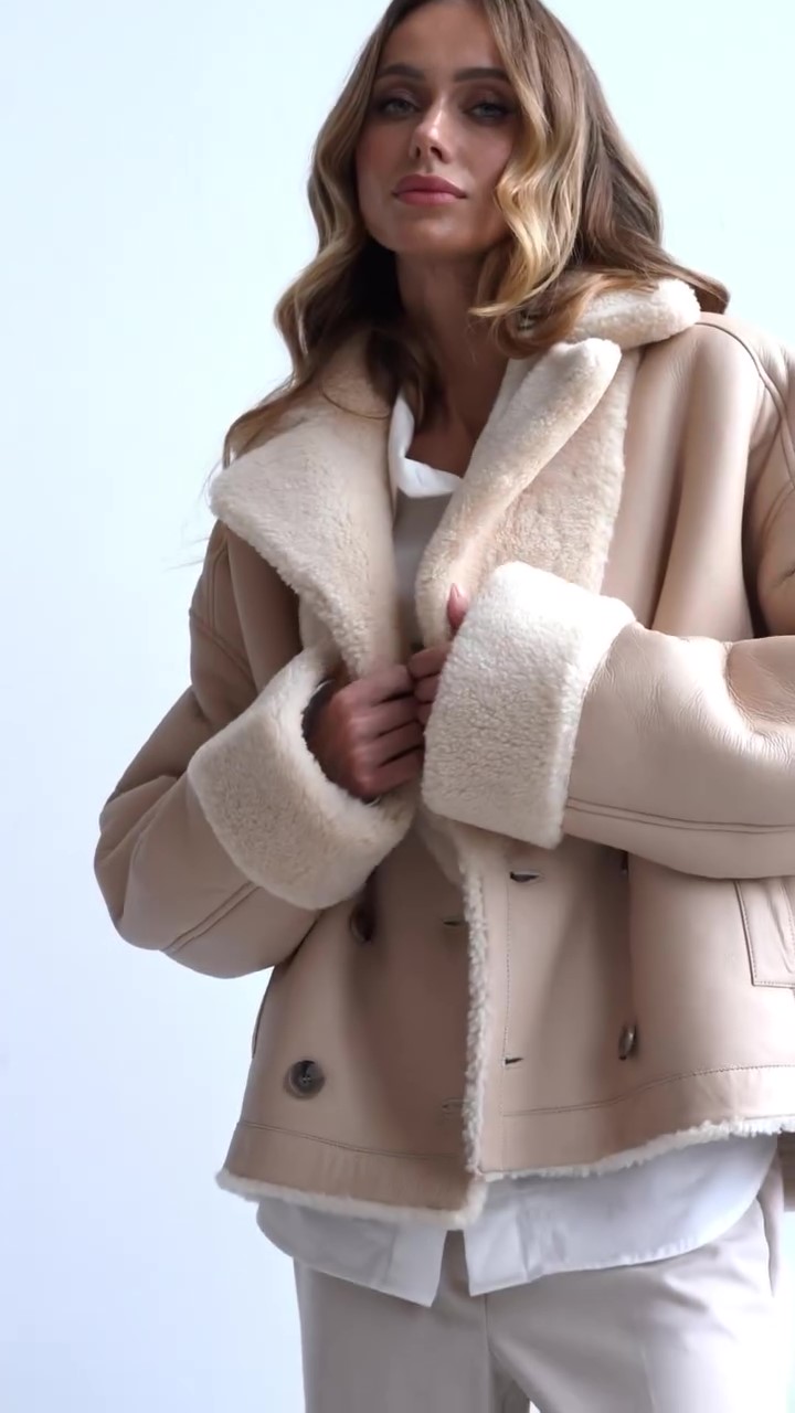 Designer fur cropped jacket-Massicos