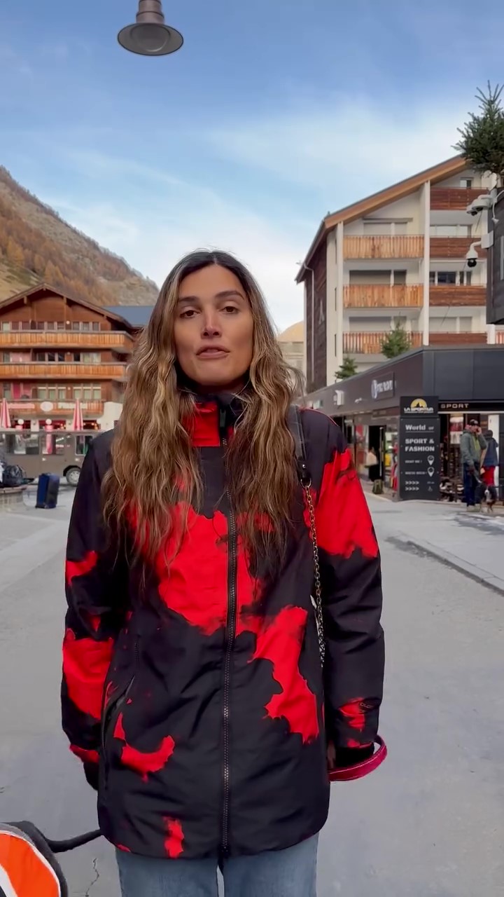 Windproof and waterproof printed jacket