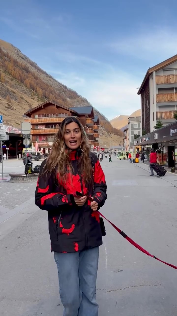 Windproof and waterproof printed jacket