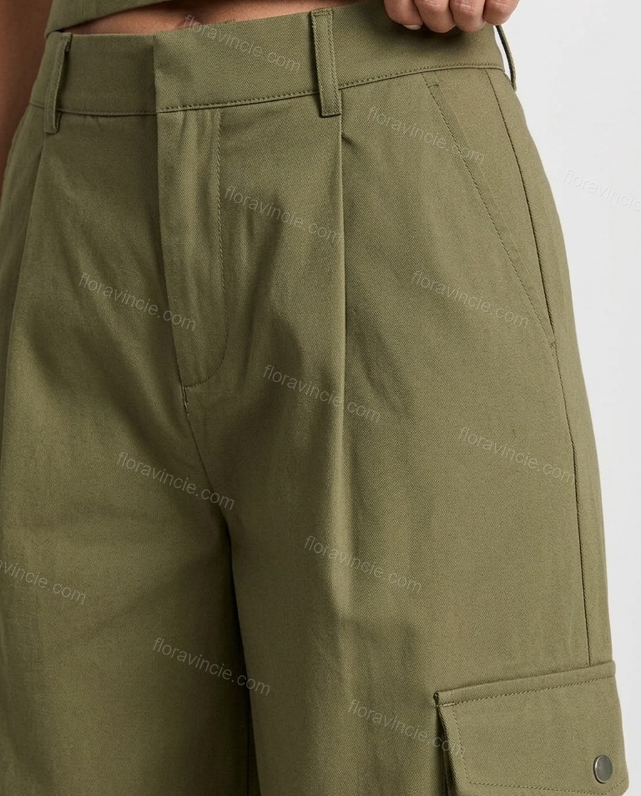 Green Halter Pleated Cotton Top & Pants Set, close-up of cargo pockets, halter neckline and front pleats, by Floravincie
