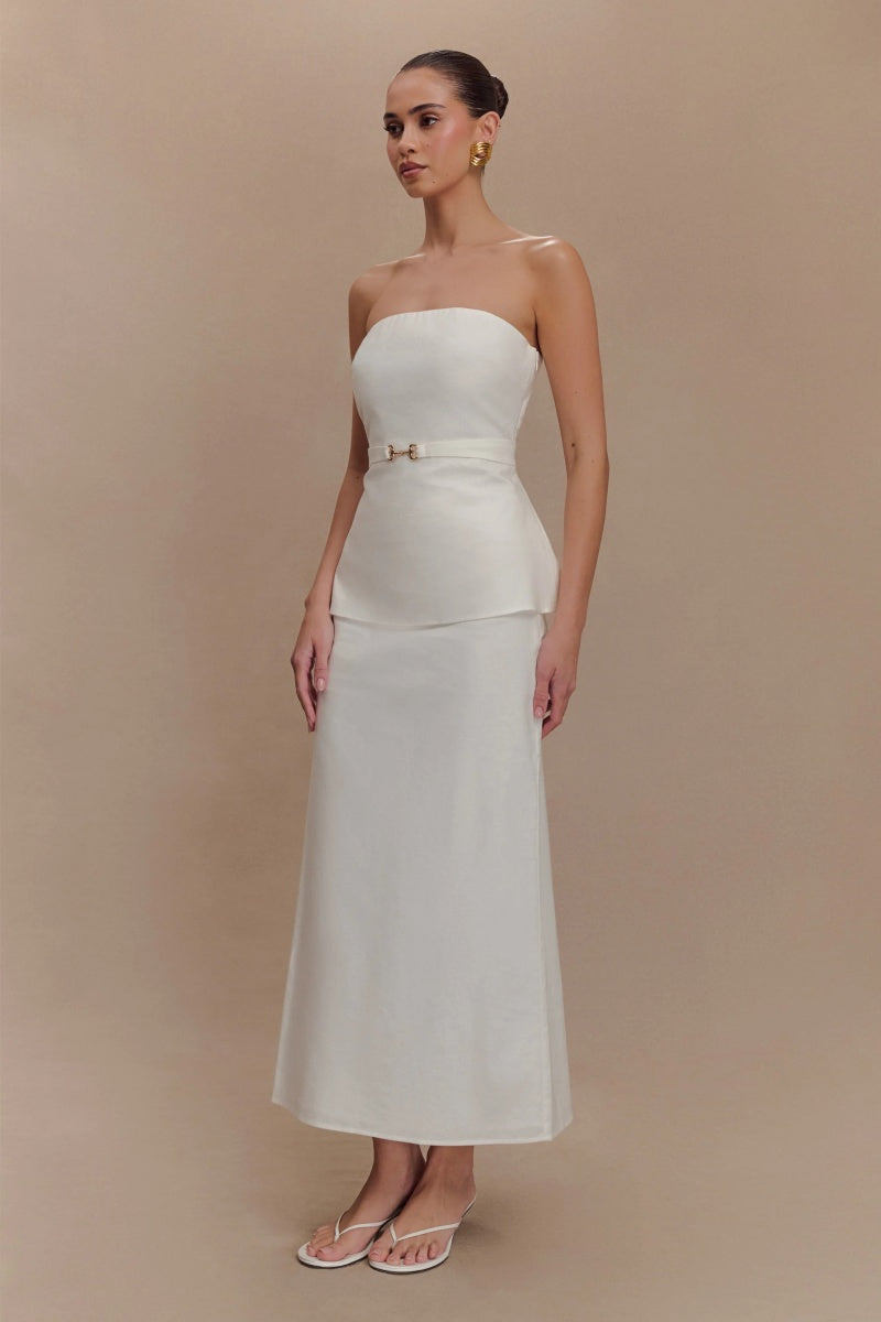 Elegant White Off-Shoulder Set-ROVOLE