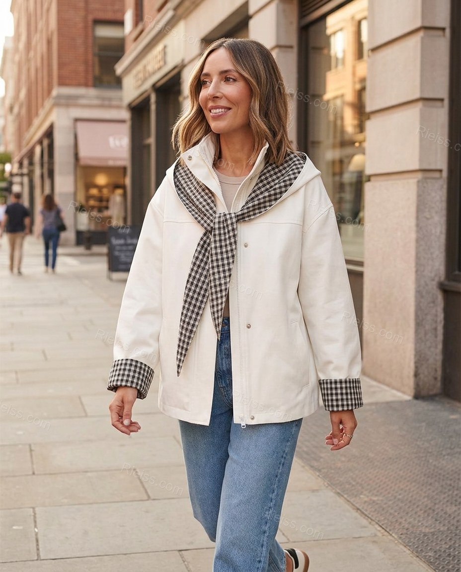 Off-white Plaid Jacket, movement and fit lifestyle view, by Rieiss
