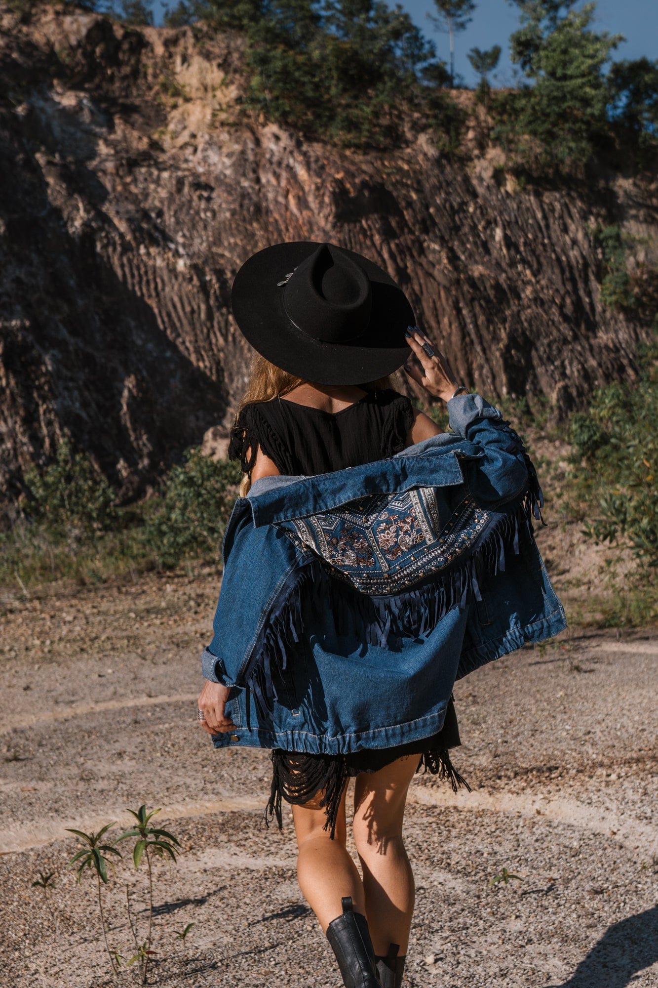 Floral Embroidered Denim Jacket-Massicos