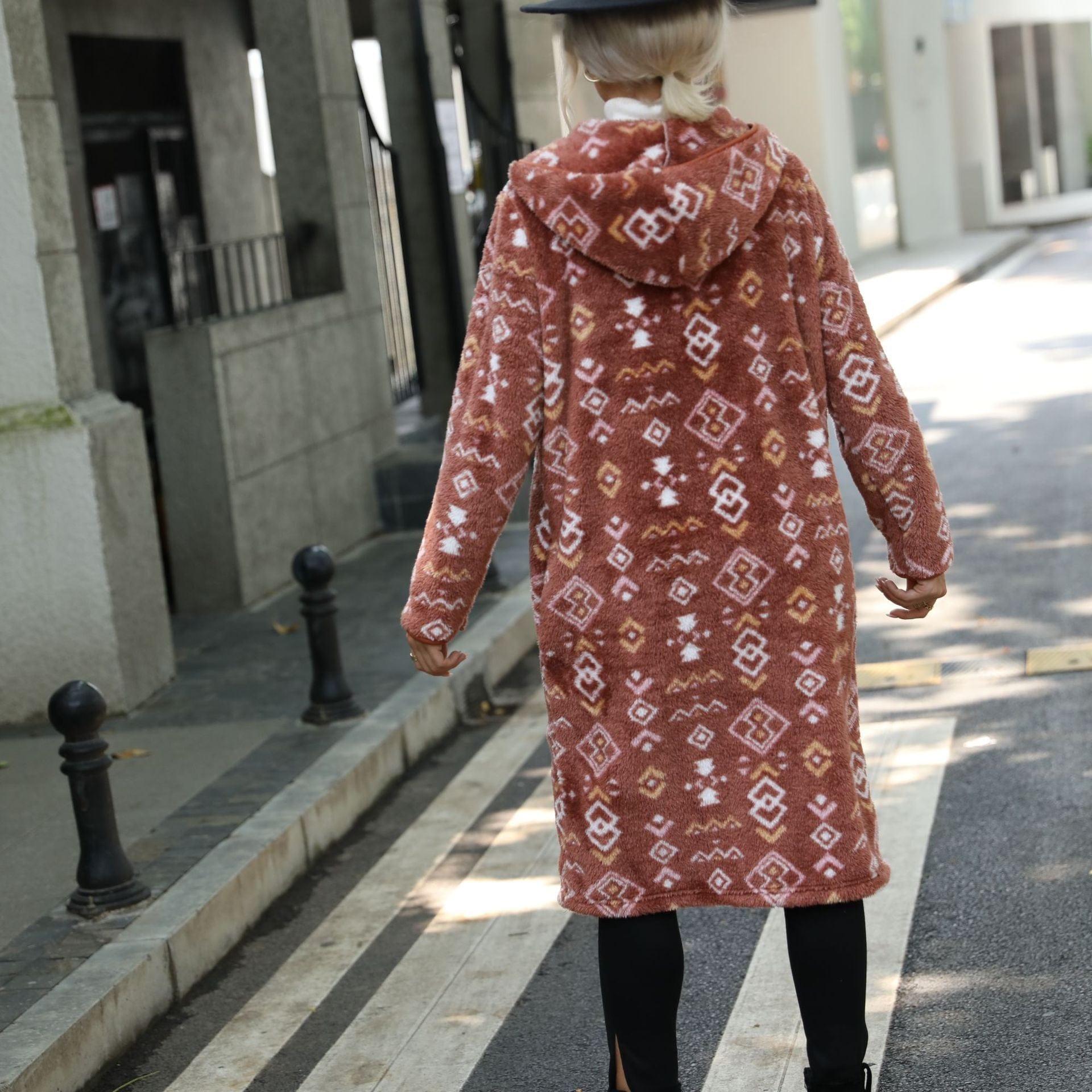 Emilie Geometric Plush Coat-Massicos