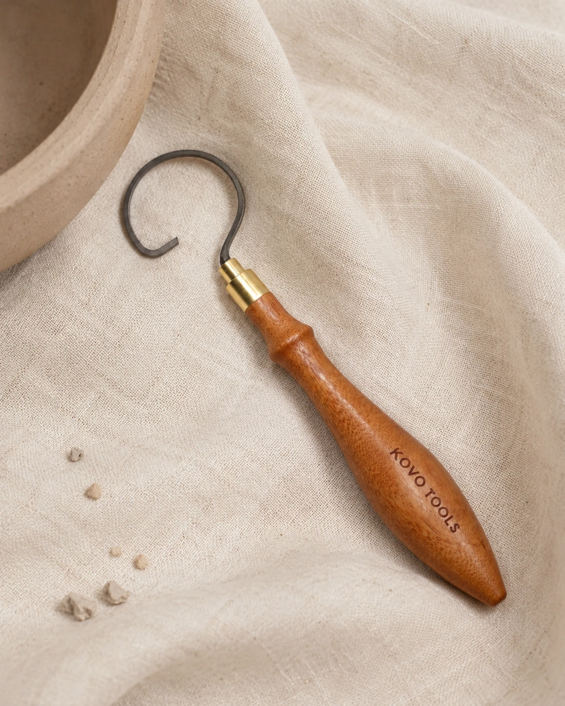 G Shape Carbide Tool on Linen