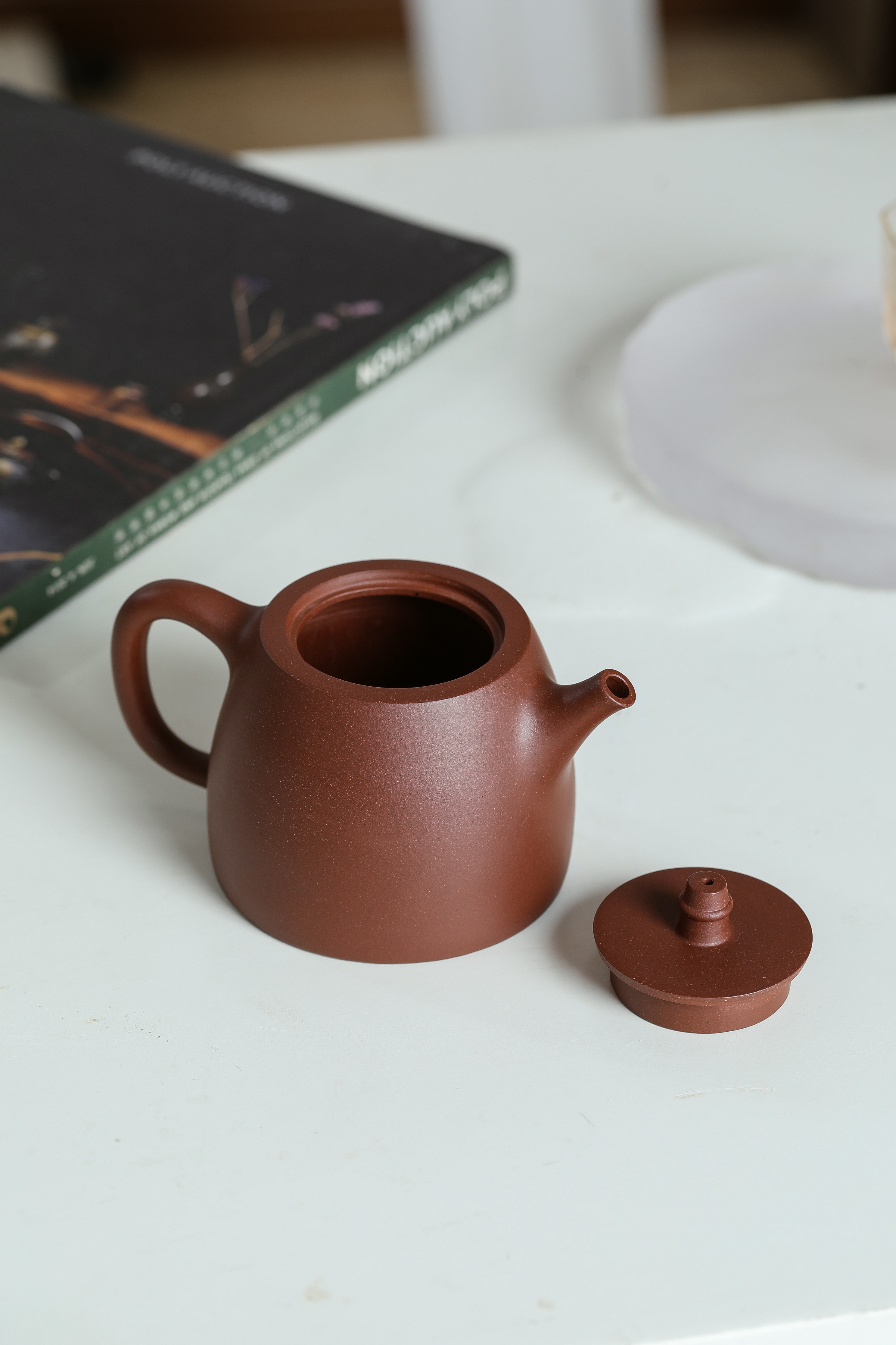 汉铎宜兴原矿紫砂壶宜兴丁蜀镇本地底槽清泥料小林手工制作220CC/300CC Handcrafted Yixing Zisha Teapot from Hand-Picked Local Ore in Ding Shu Town, Yixing by Han Duo, made with Di Cao Qing Clay by Xiao Lin, 220CC/300CC