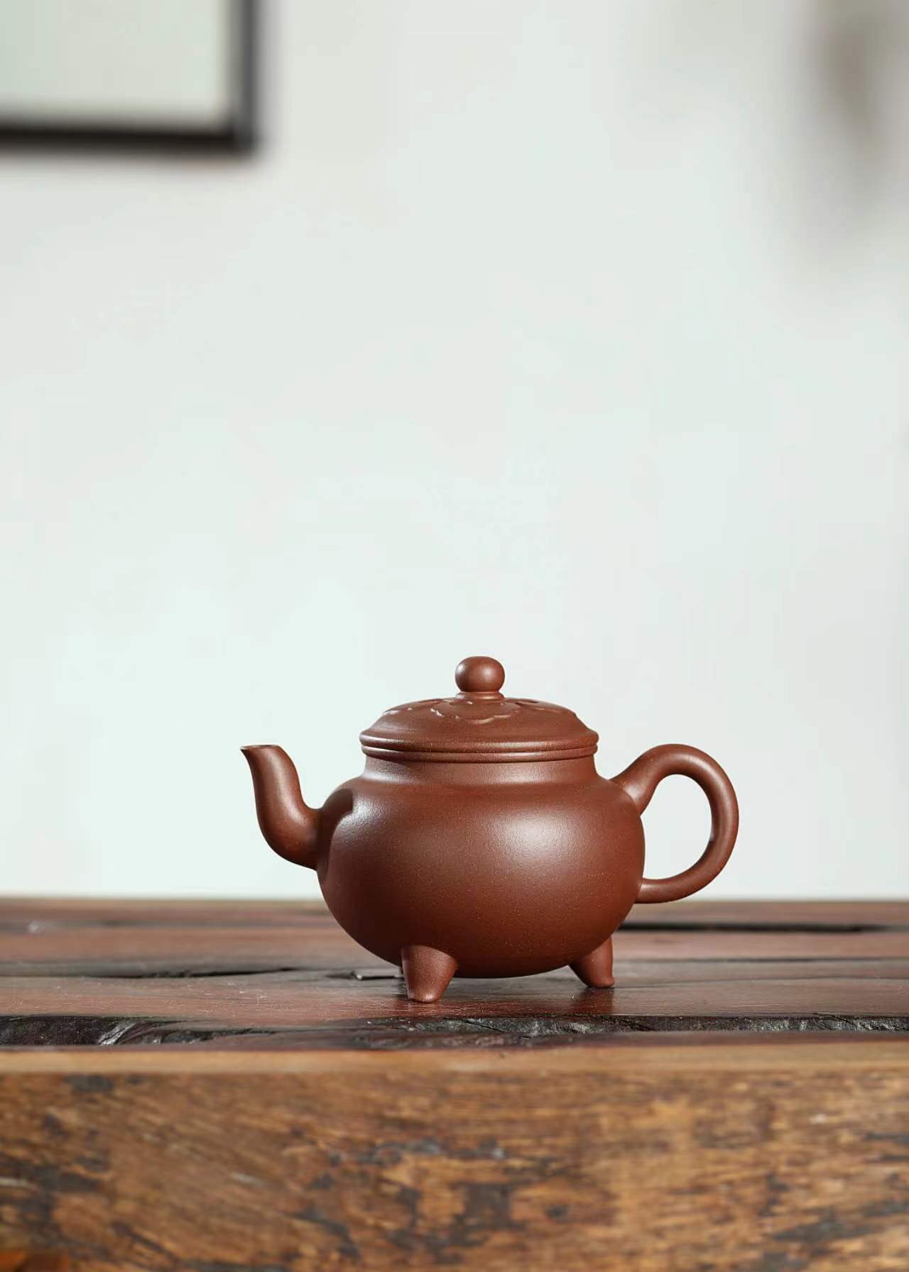 大彬如意宜兴原矿紫砂壶五号井底槽清泥料丁亦琴手工制作150CC/240CC Dabin Ruyi Yixing Original Ore Purple Clay Teapot No. 5 Well Bottom Slot Qing Clay Material Handmade by Ding Yiqin 150CC/240CC