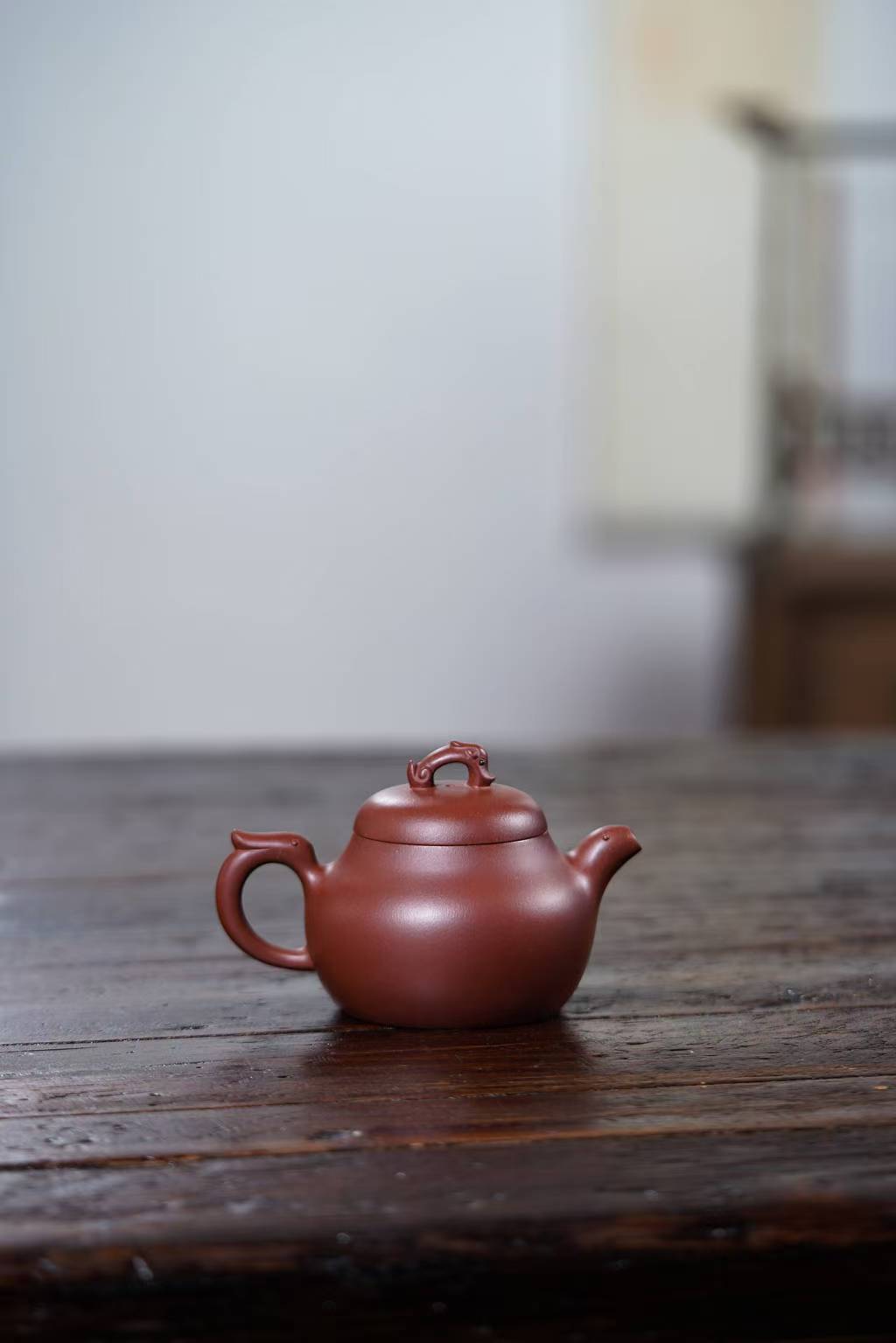 龙吟宜兴原矿紫砂壶五号井底槽清泥料丁亦琴手工制作190CC Longyin Yixing Original Ore Purple Clay Teapot No. 5 Well Bottom Slot Clear Clay Material, Handmade by Ding Yiqin, 190CC