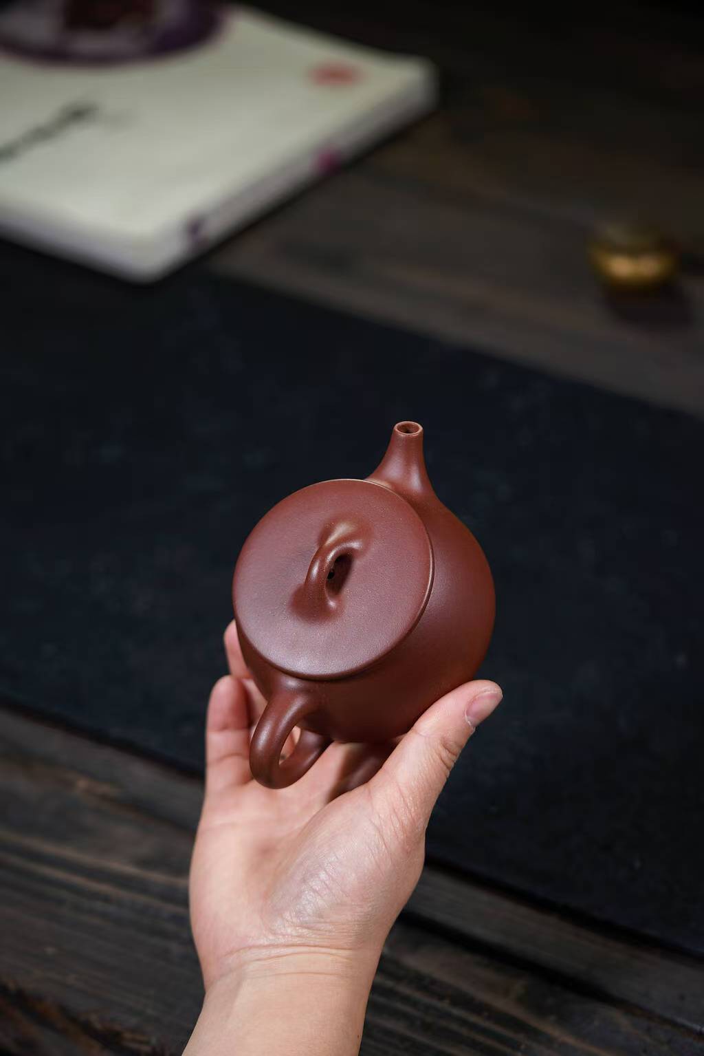 广口石瓢宜兴原矿紫砂壶五号井底槽清泥料丁亦琴手工制作200CC Wide-mouthed stone teapot Yixing original ore purple clay teapot No. 5 well bottom groove clean clay Ding Yiqin handmade 200CC
