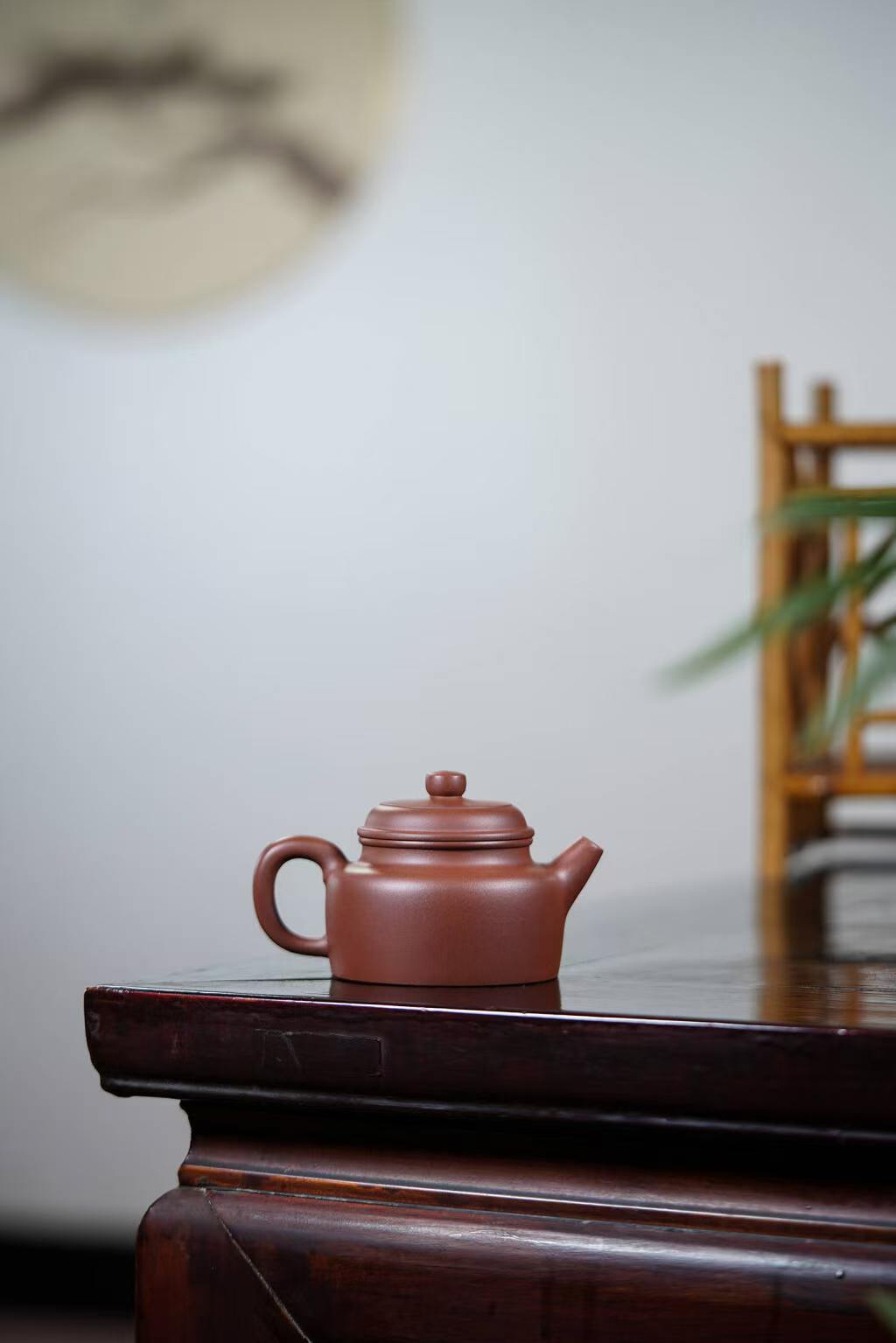 小德钟宜兴原矿紫砂壶五号井底槽清泥料丁亦琴手工制作150CC Xiao Dezhong Yixing Original Ore Purple Clay Teapot, No. 5 Well Bottom Groove, Qing Clay Material, Handcrafted by Ding Yiqin, 150CC