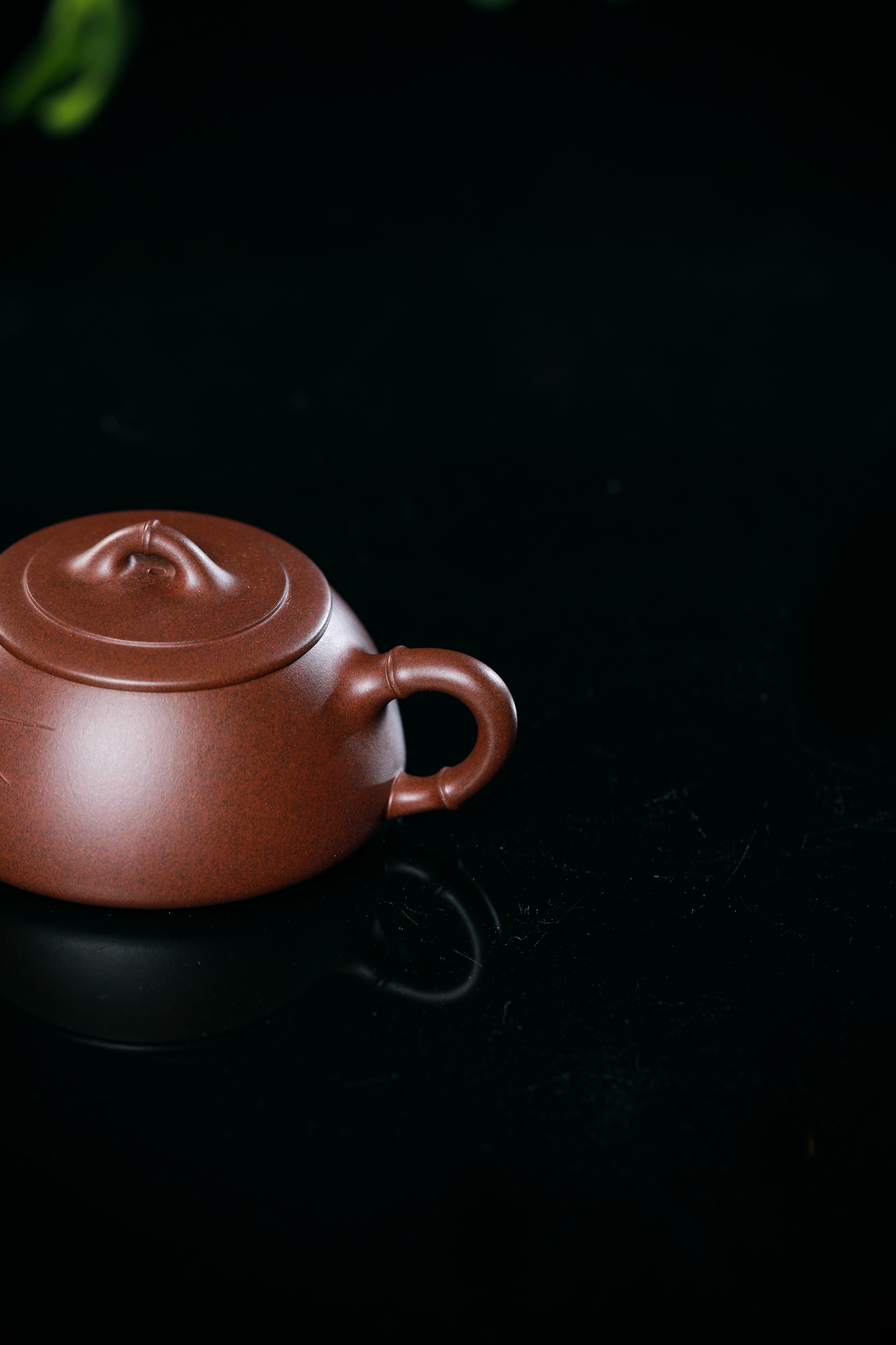 石瓢竹宜兴原矿紫砂壶铁星泥泥料丁亦琴手工制作180CC Shípiao Bamboo Yixing Original Mine Purple Clay Teapot, Iron Star Clay Material, Handmade by Ding Yiqin, 180CC