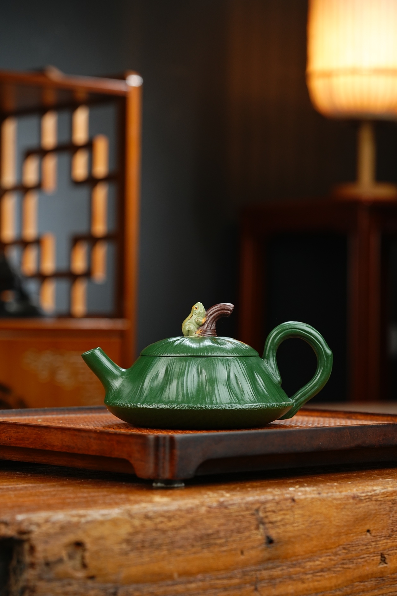 蛙趣莲蓬宜兴紫砂壶原矿绿泥泥料220CC Frog Fun Lotus Pod Yixing Zisha Teapot Original Ore Green Clay Material 220CC